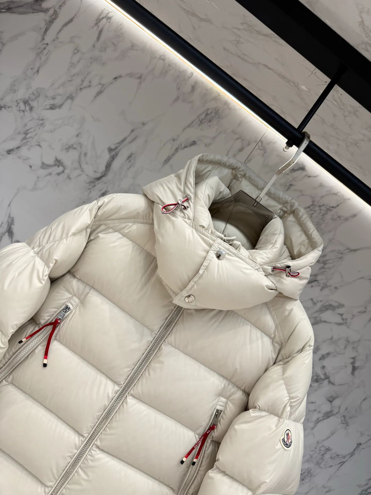 Men's Jackets And Down Jackets MONCLER 18046519