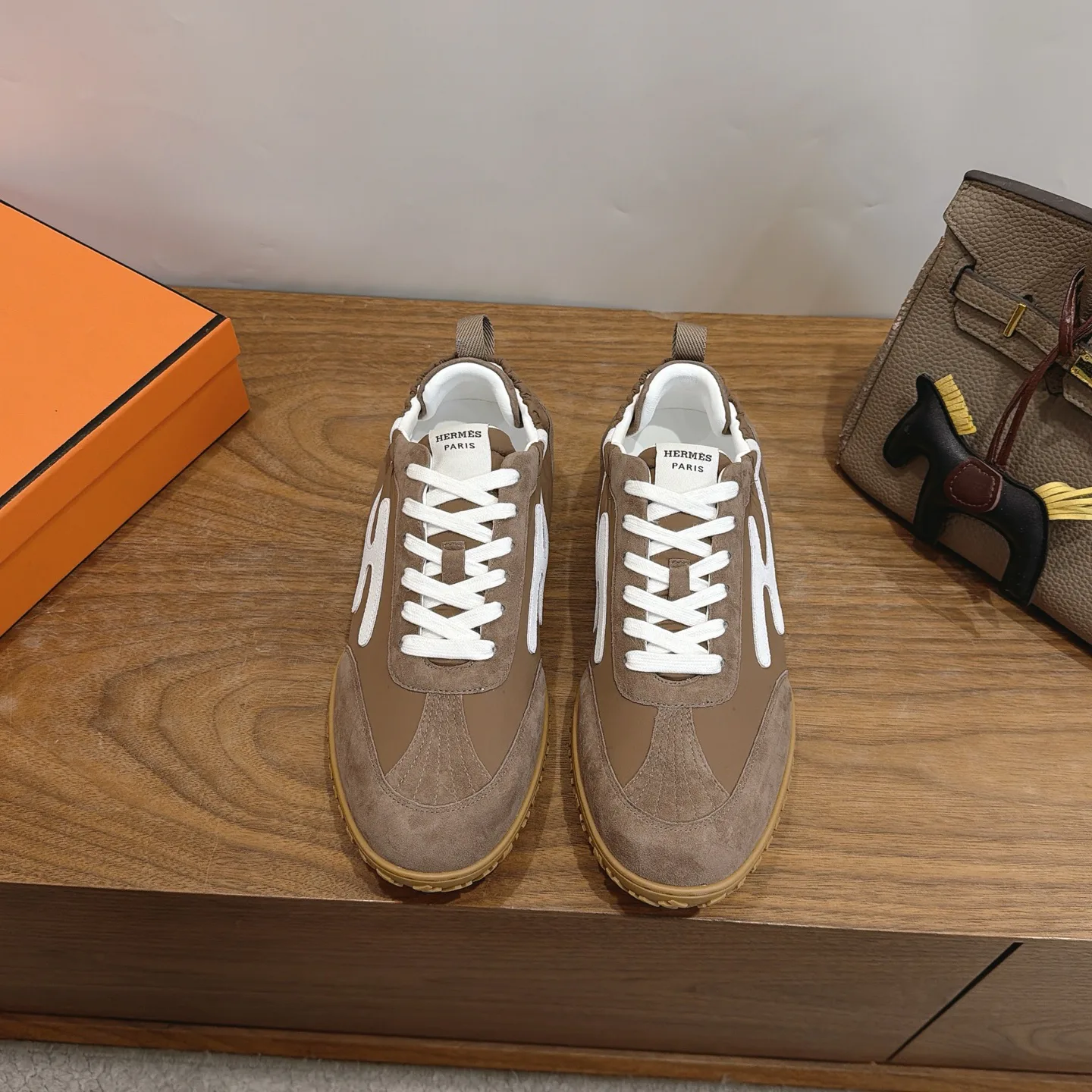 Women's Sneakers HERMES 18230838