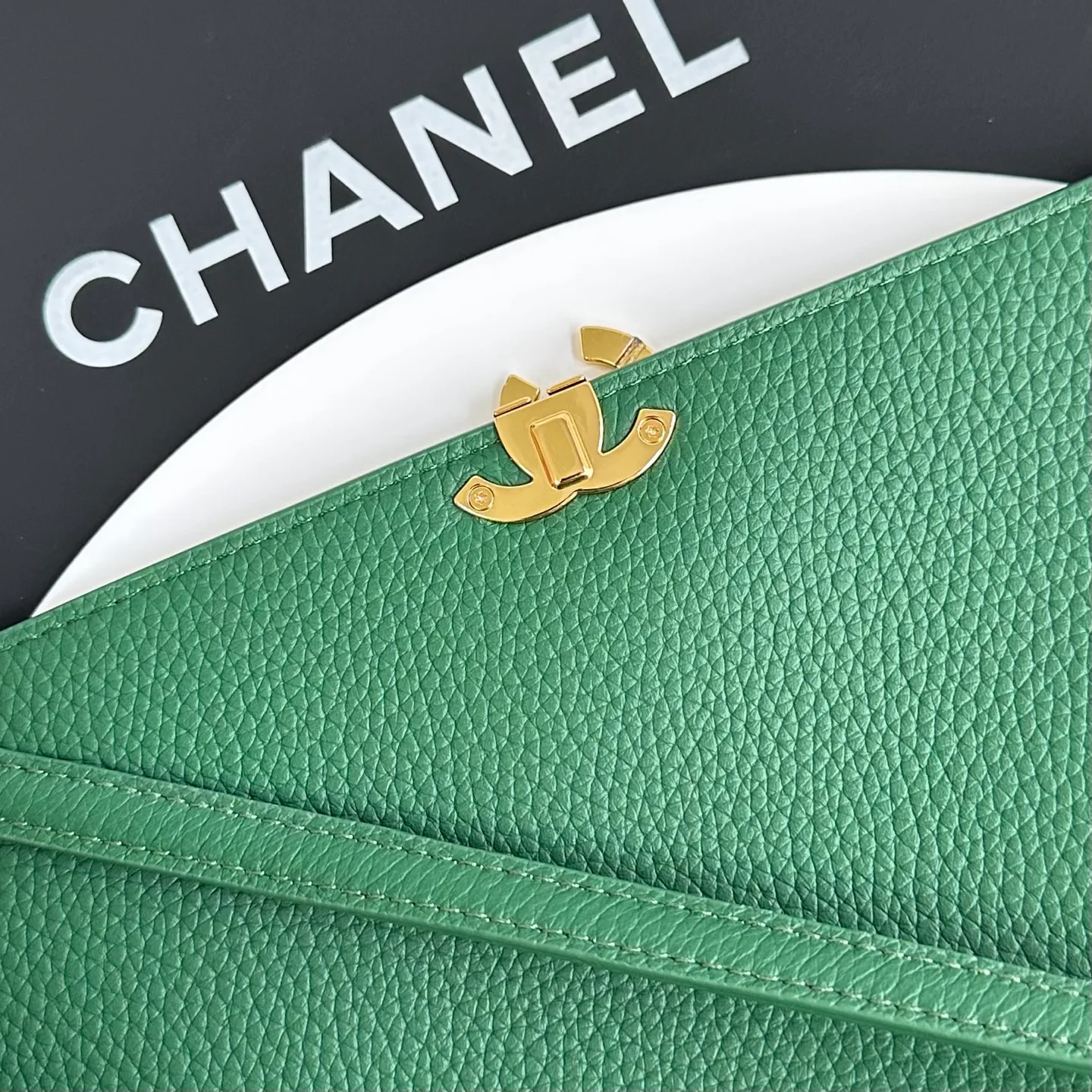 Women's Classic Handbags CHANEL 18058452