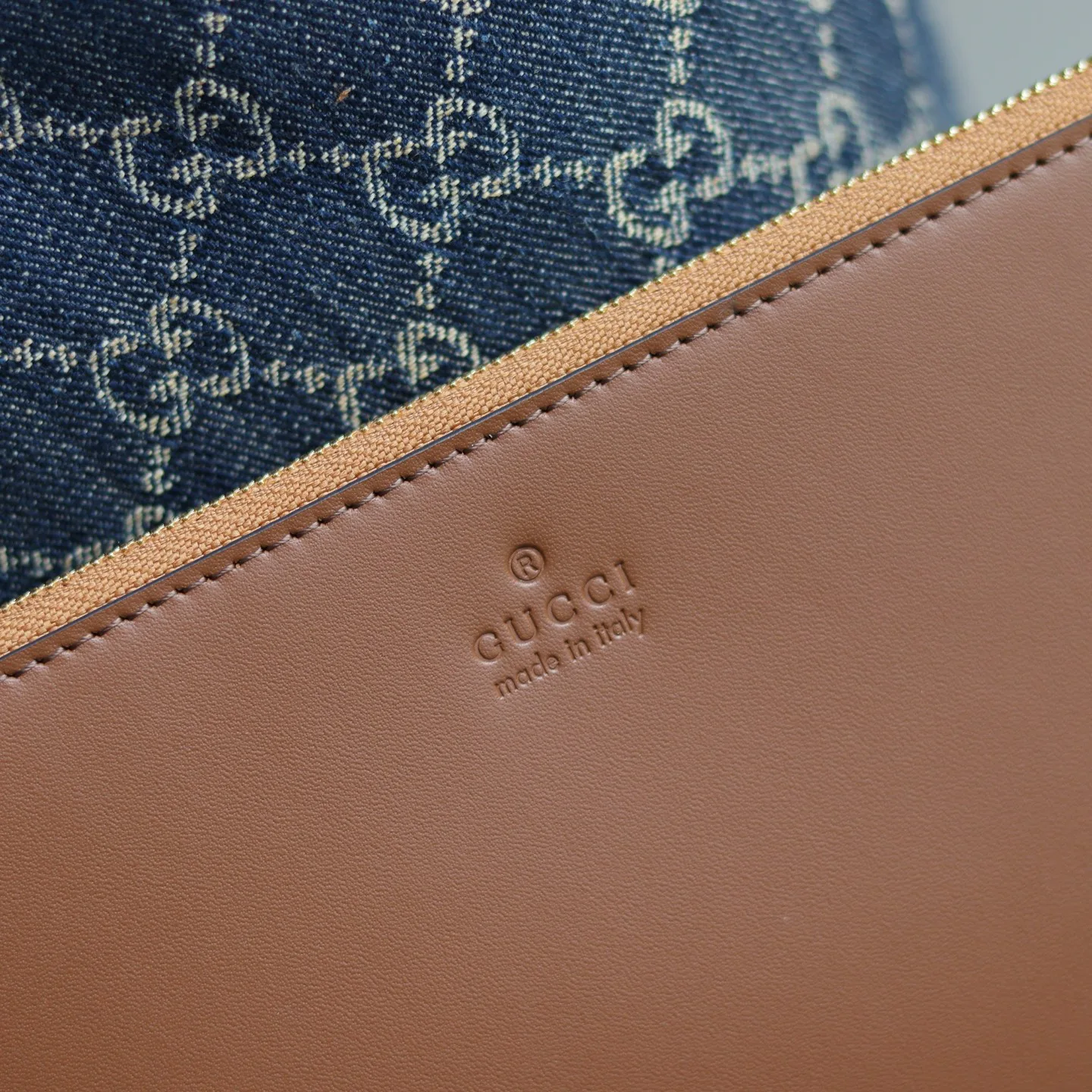 Women's Classic Handbags GUCCI 17872492