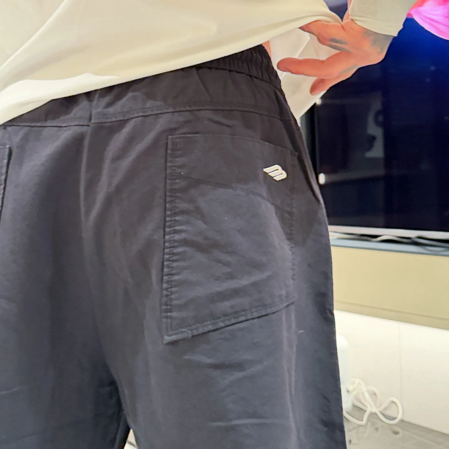 Men's Trousers BALENCIAGA 18499741