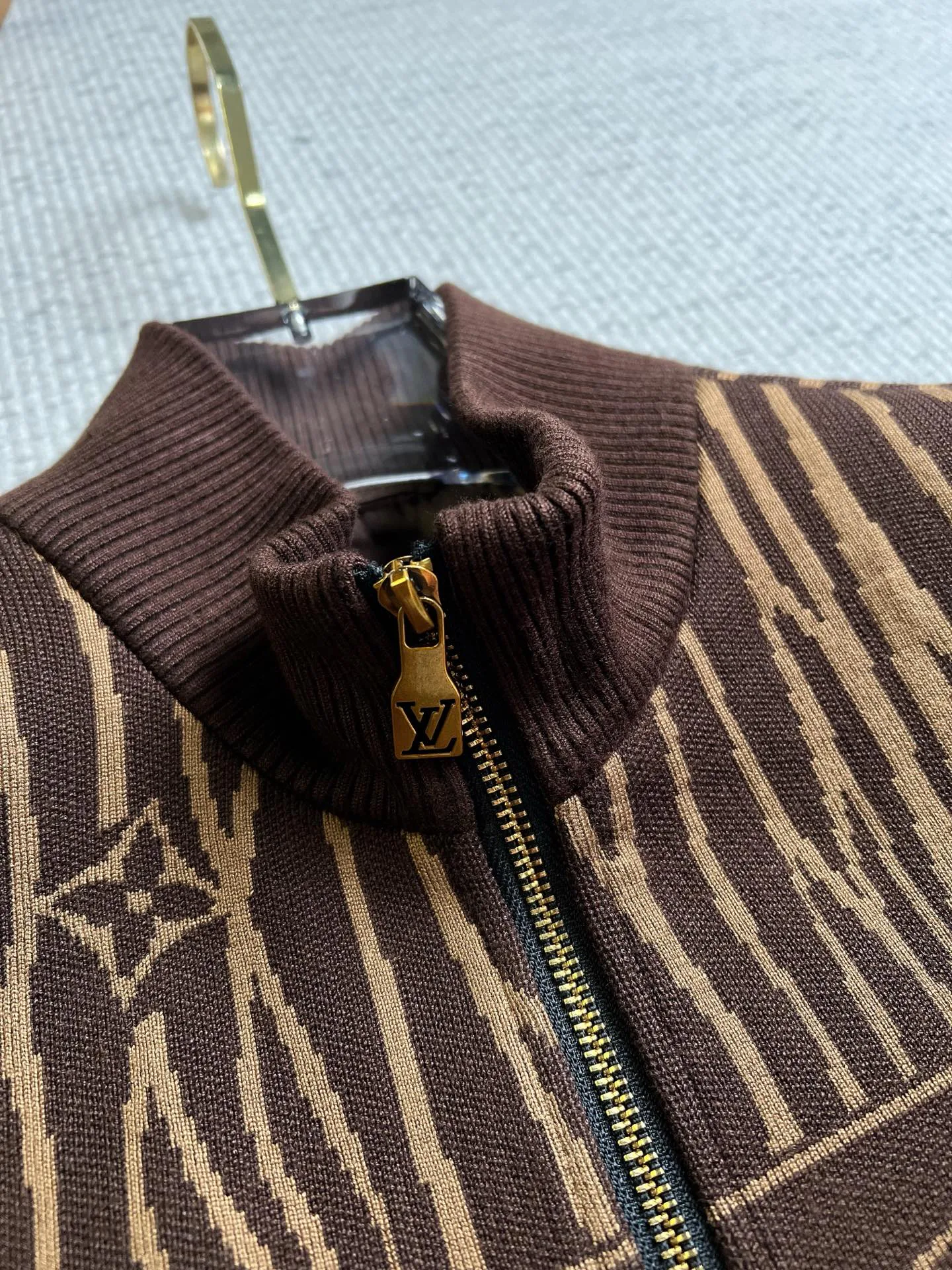Men's Jackets And Down Jackets LOUIS VUITTON 18098409