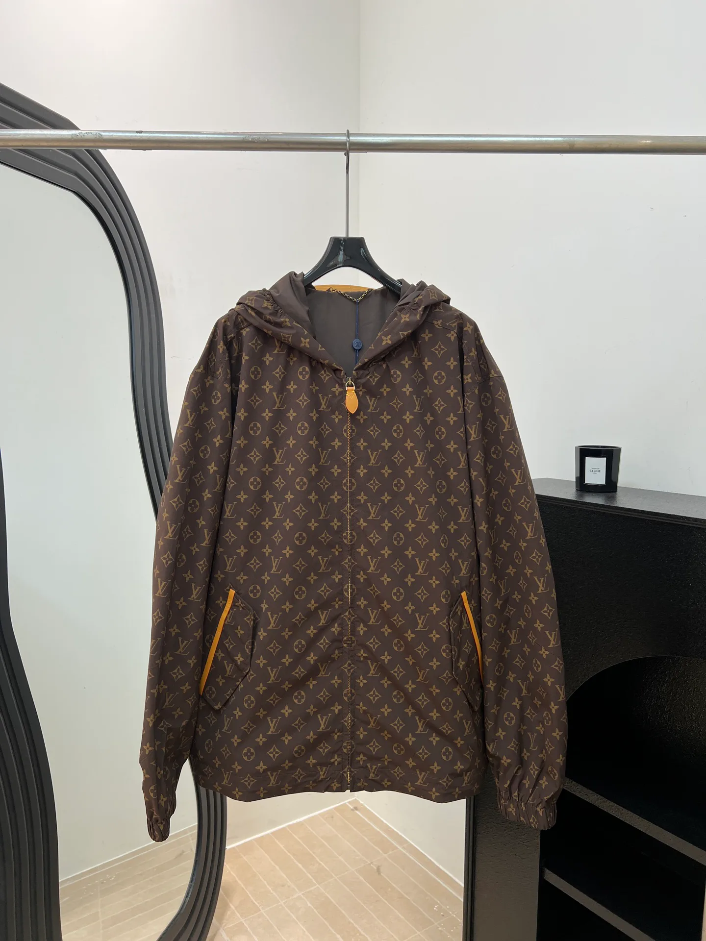 Men's Jackets And Down Jackets LOUIS VUITTON 17886171