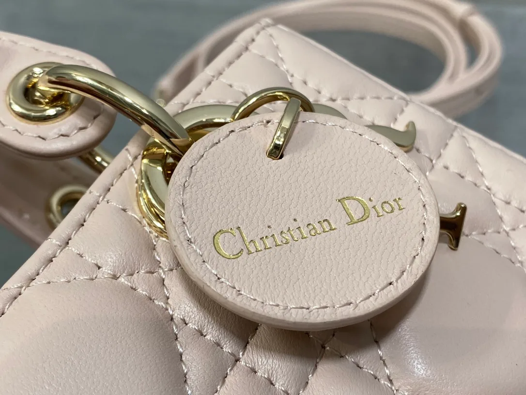 Women's Classic Handbags CHRISTIAN DIOR 17770403