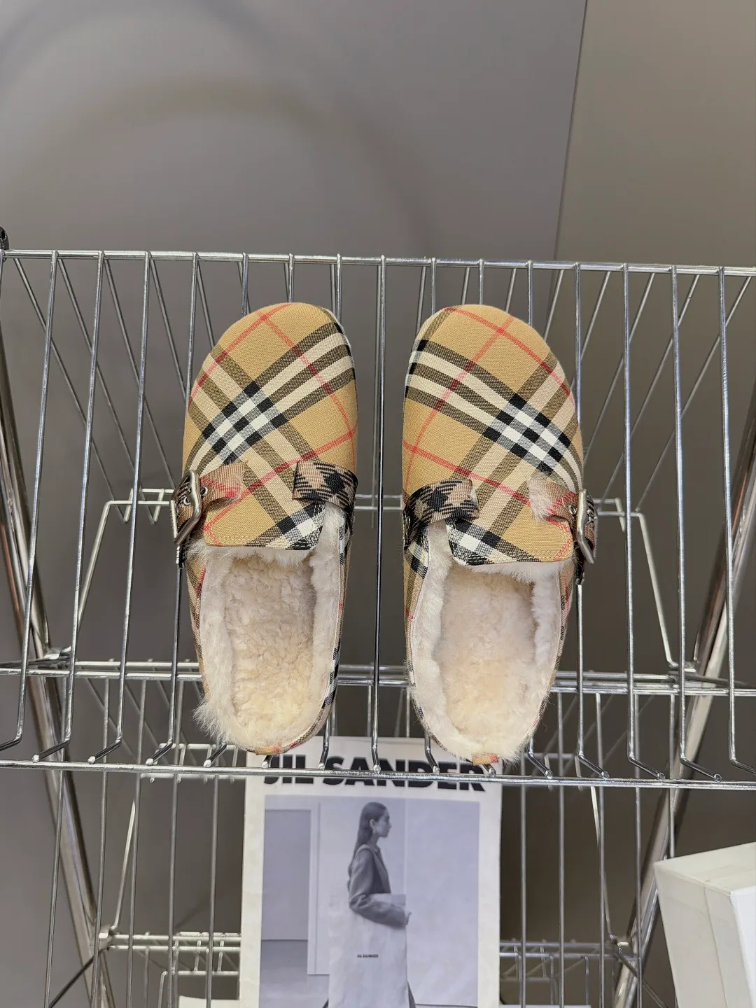 Women's Mules And Clogs BURBERRY 18092322