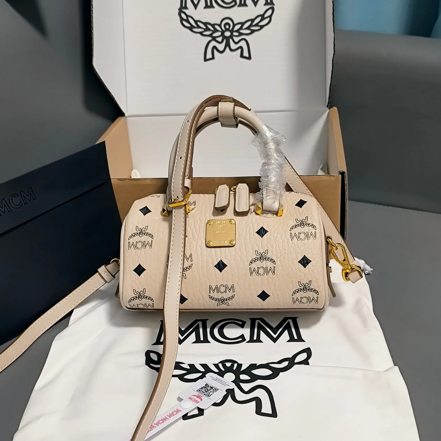 Women's Classic Handbags MCM 17896738