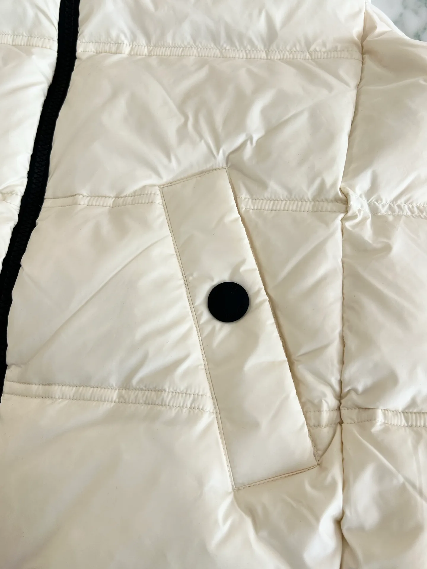 Women's Vests MONCLER 17904509
