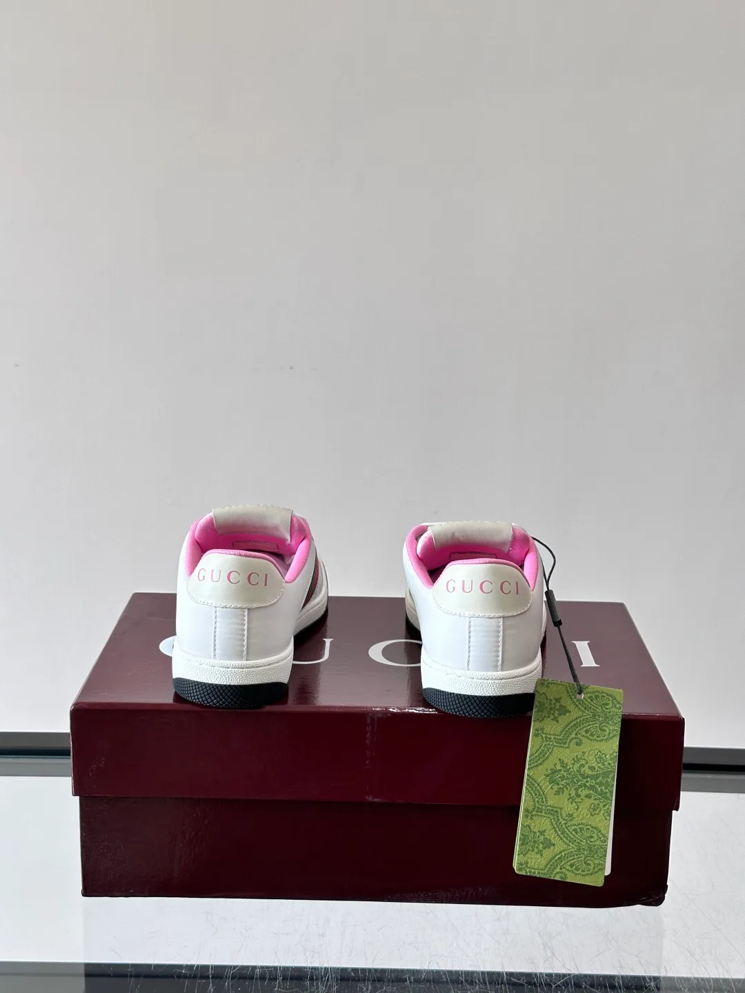 Women's Sneakers GUCCI 17689349