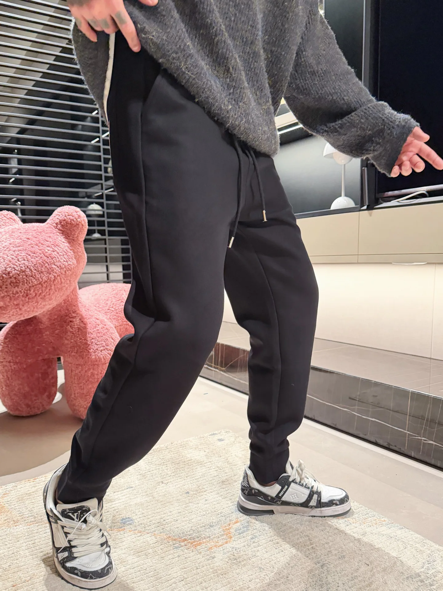 Men's Trousers BURBERRY 18499701