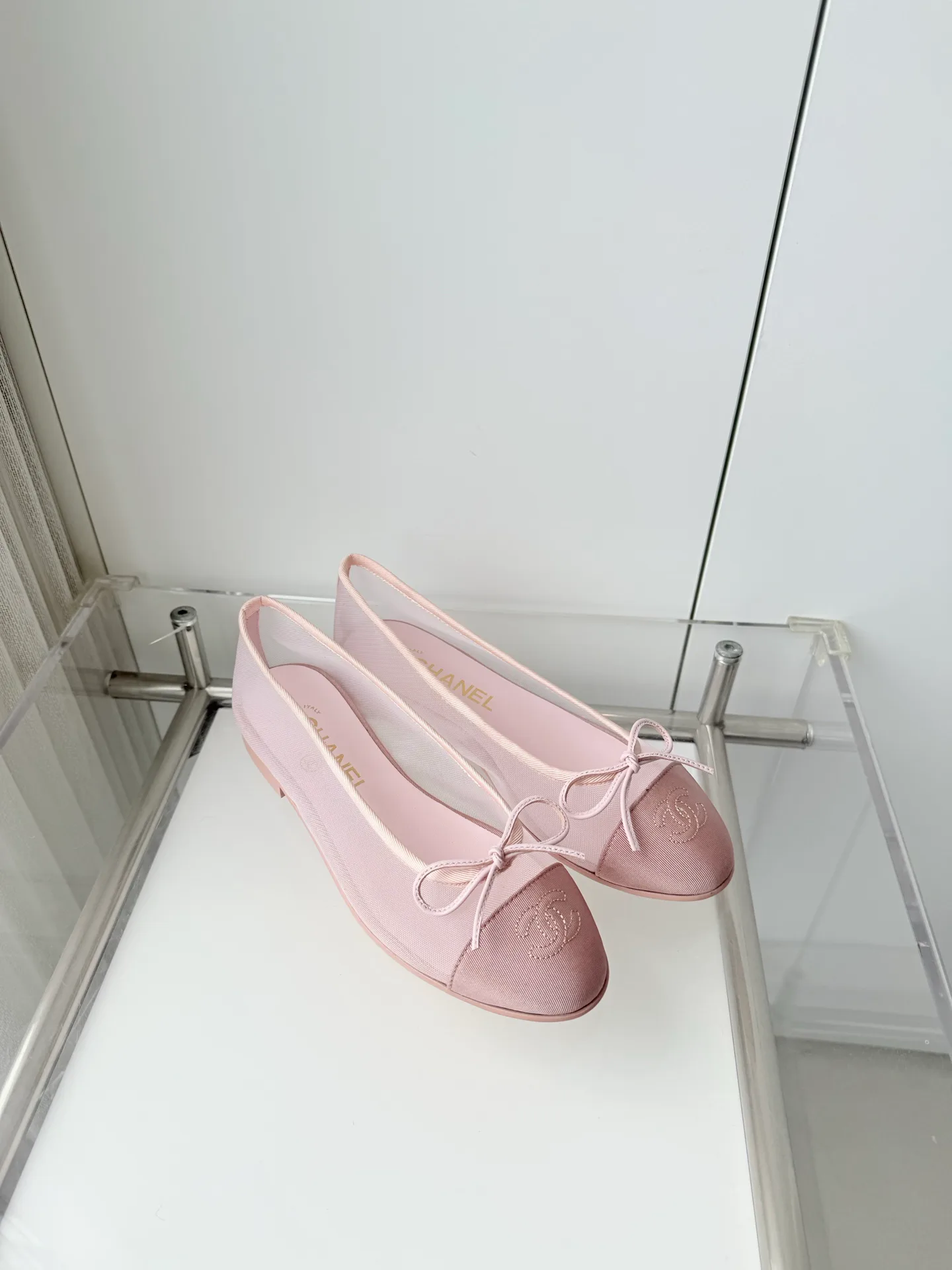 Women's Ballet Flats CHANEL 18120827