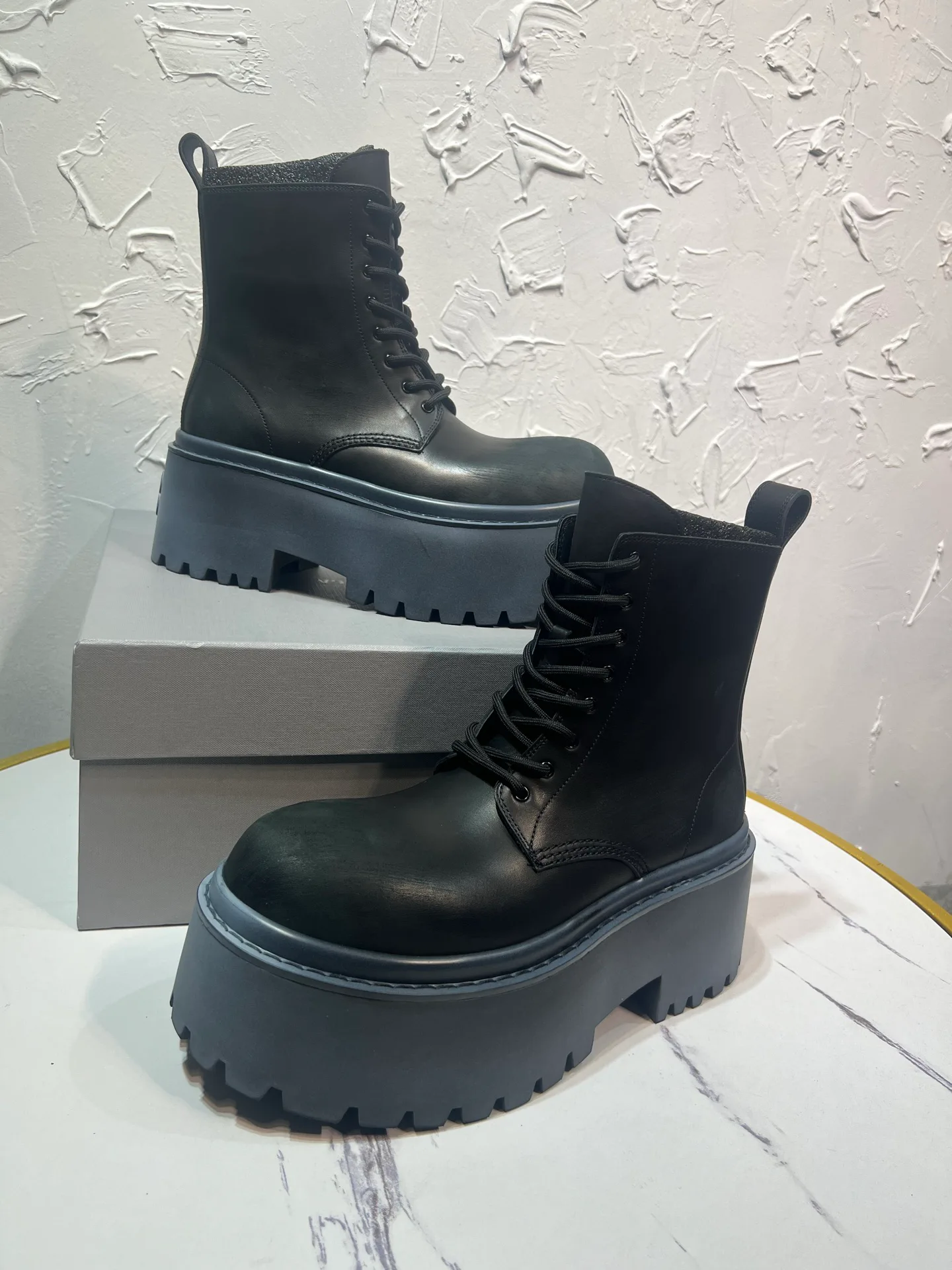 Men's Ankle Boots BALENCIAGA 18225216