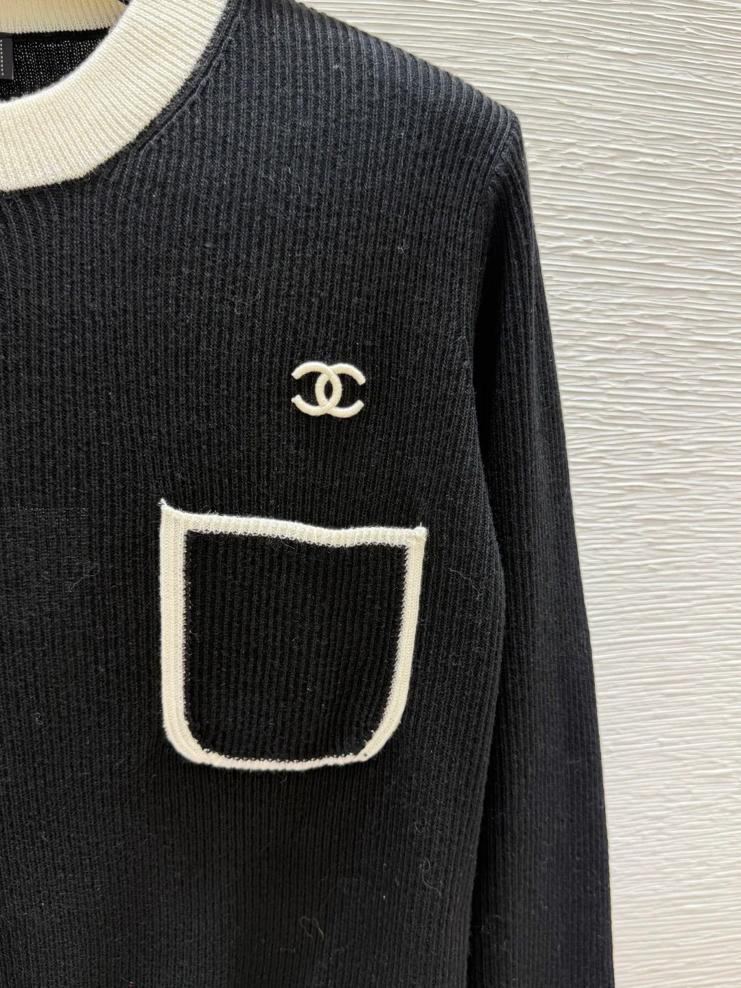 Women's Jumpers And Sweaters CHANEL 18138582