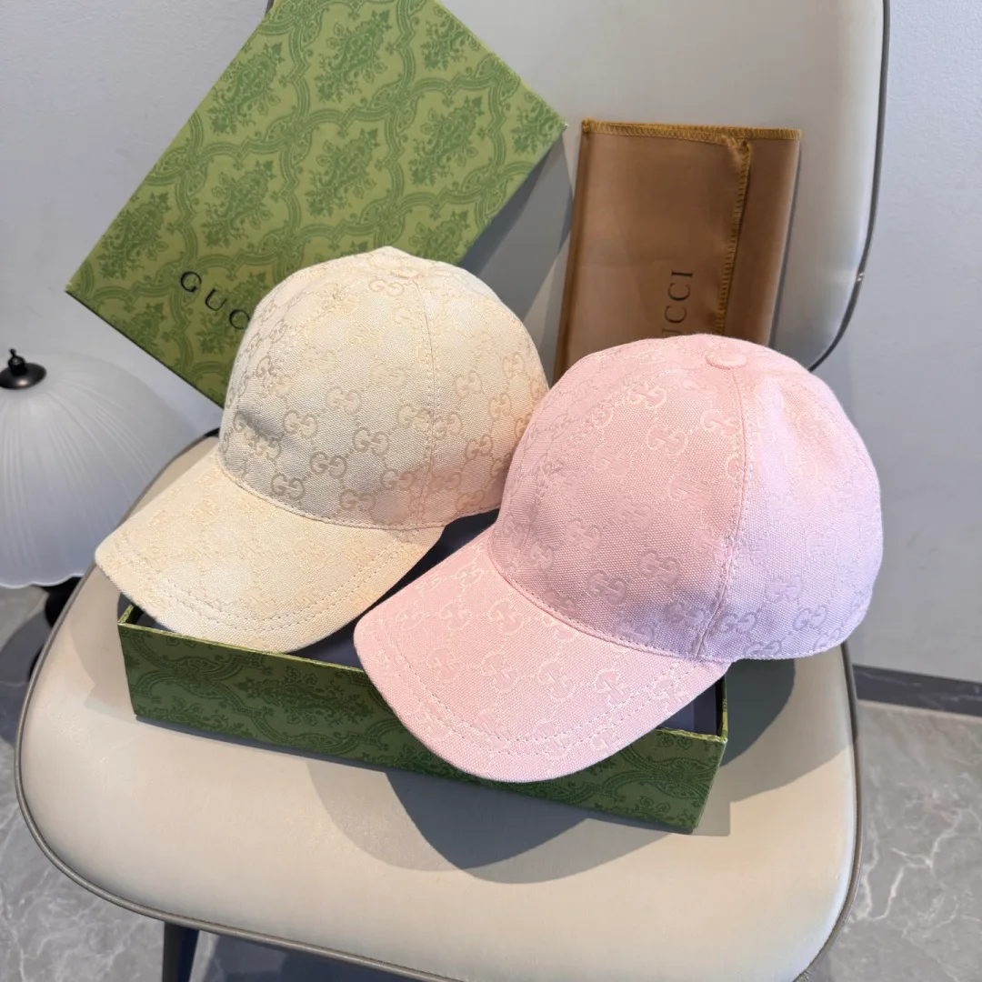 Hats GUCCI 17515226
