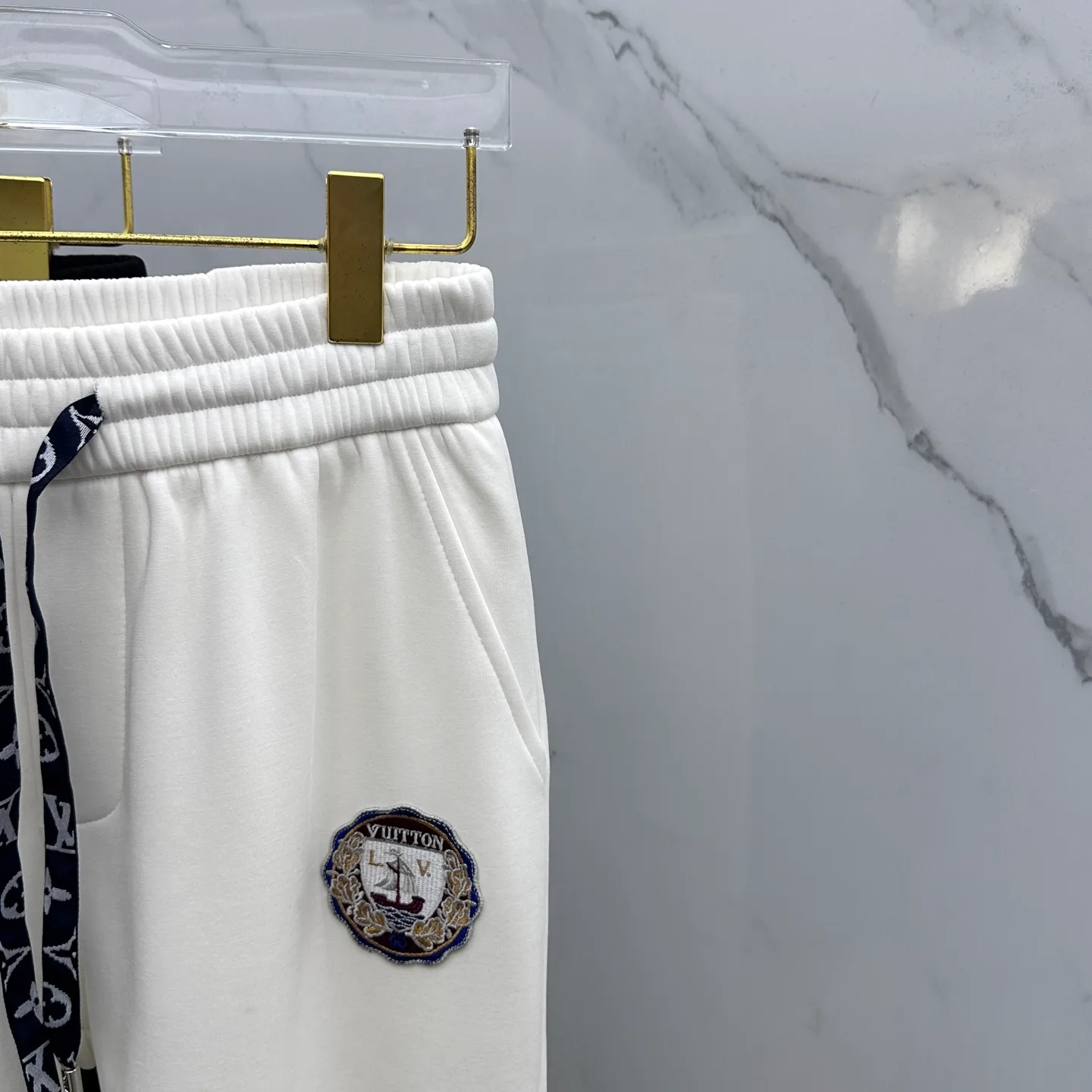 Men's Trousers LOUIS VUITTON 18246666