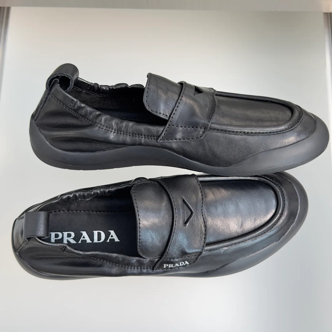 Women's Loafers And Moccasins PRADA 18505126