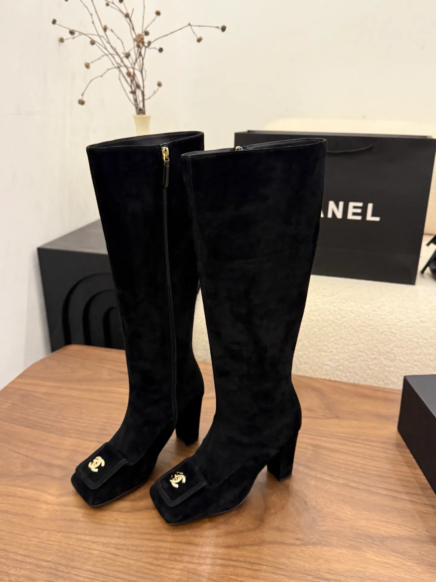 Women's Boots CHANEL 18440768