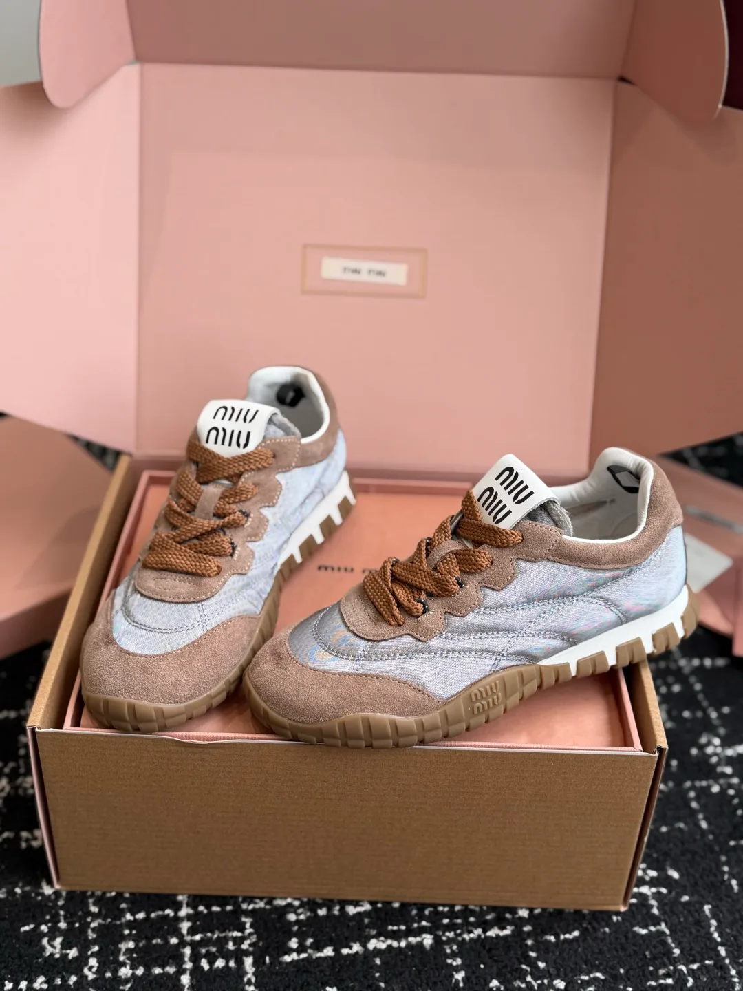 Women's Sneakers MIU MIU 17804445