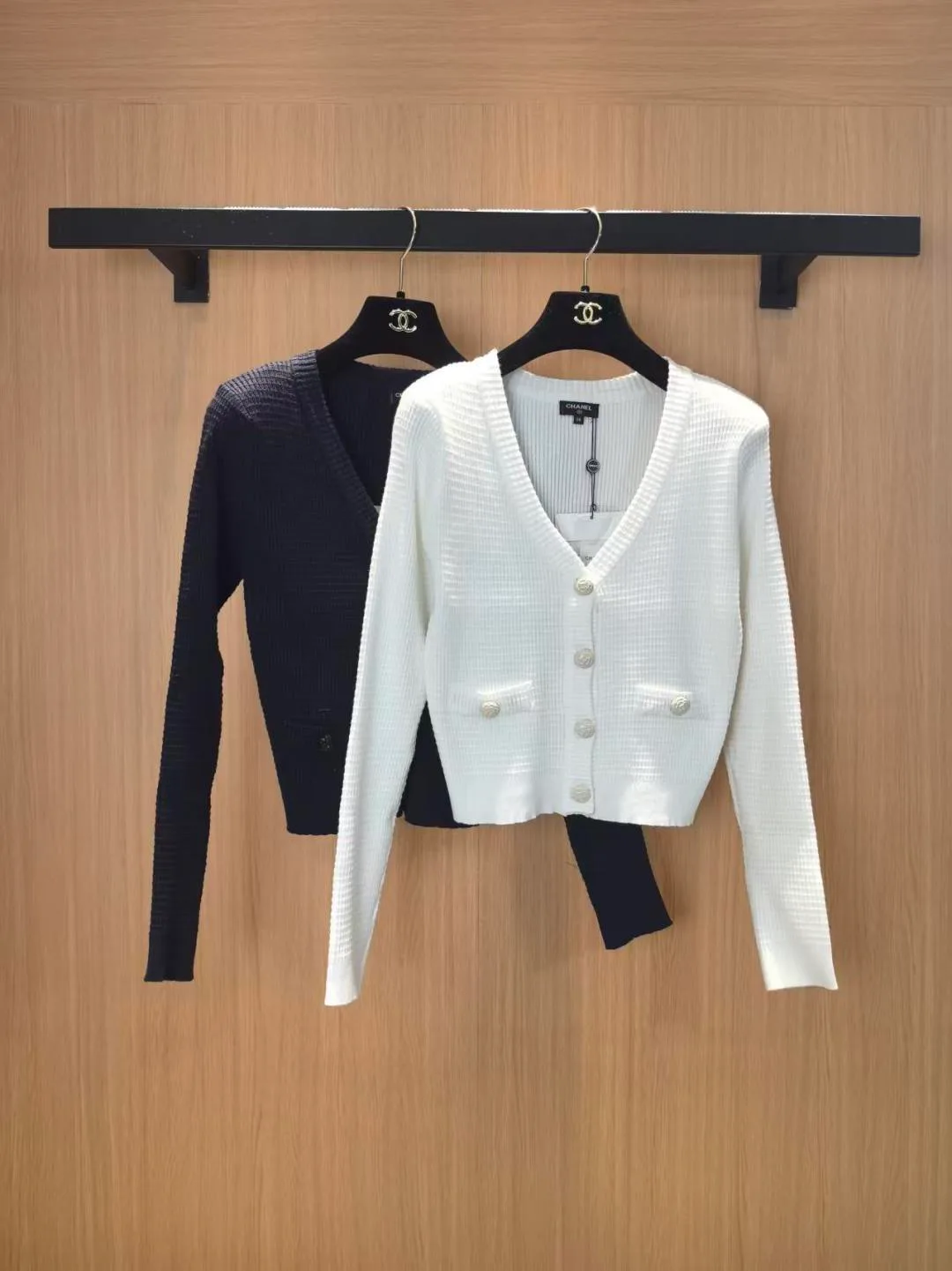 Women's Jumpers And Sweaters CHANEL 18138425