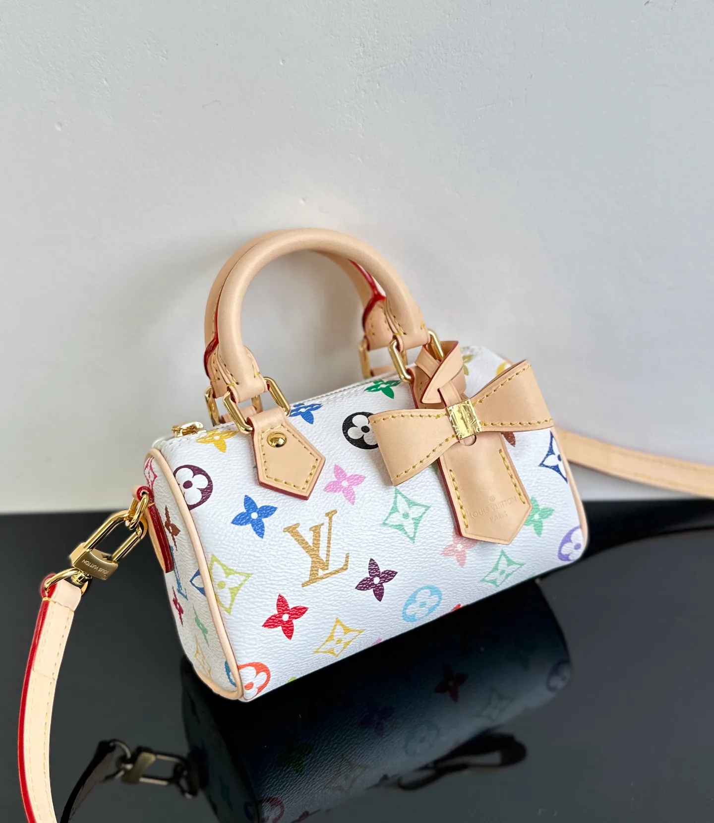 Women's Classic Handbags LOUIS VUITTON 18376453