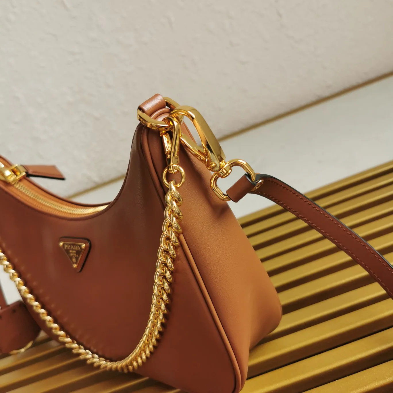 Women's Classic Handbags PRADA 18323092