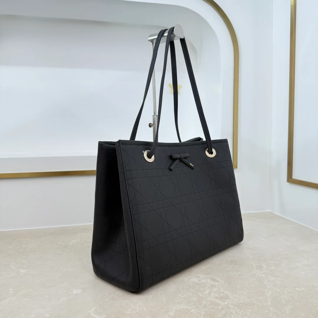 Women's Classic Handbags CHRISTIAN DIOR 18187805