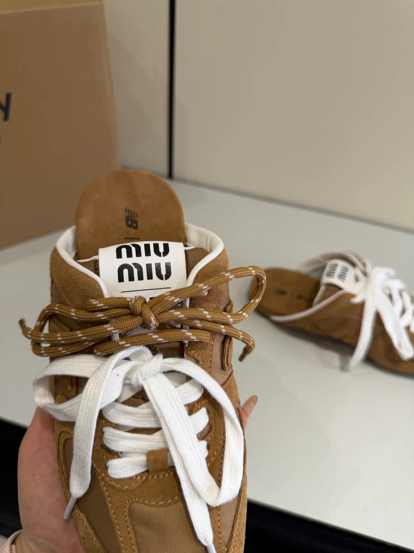 Women's Sneakers MIU MIU 17977138