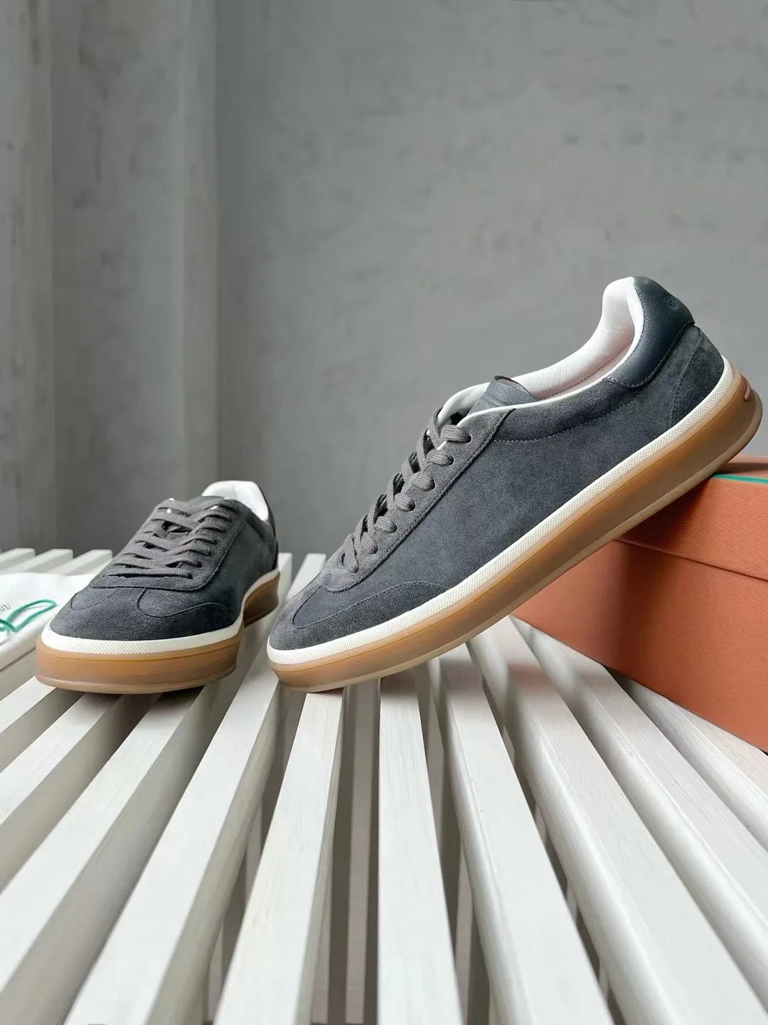 Men's Sneakers LORO PIANA 18382761