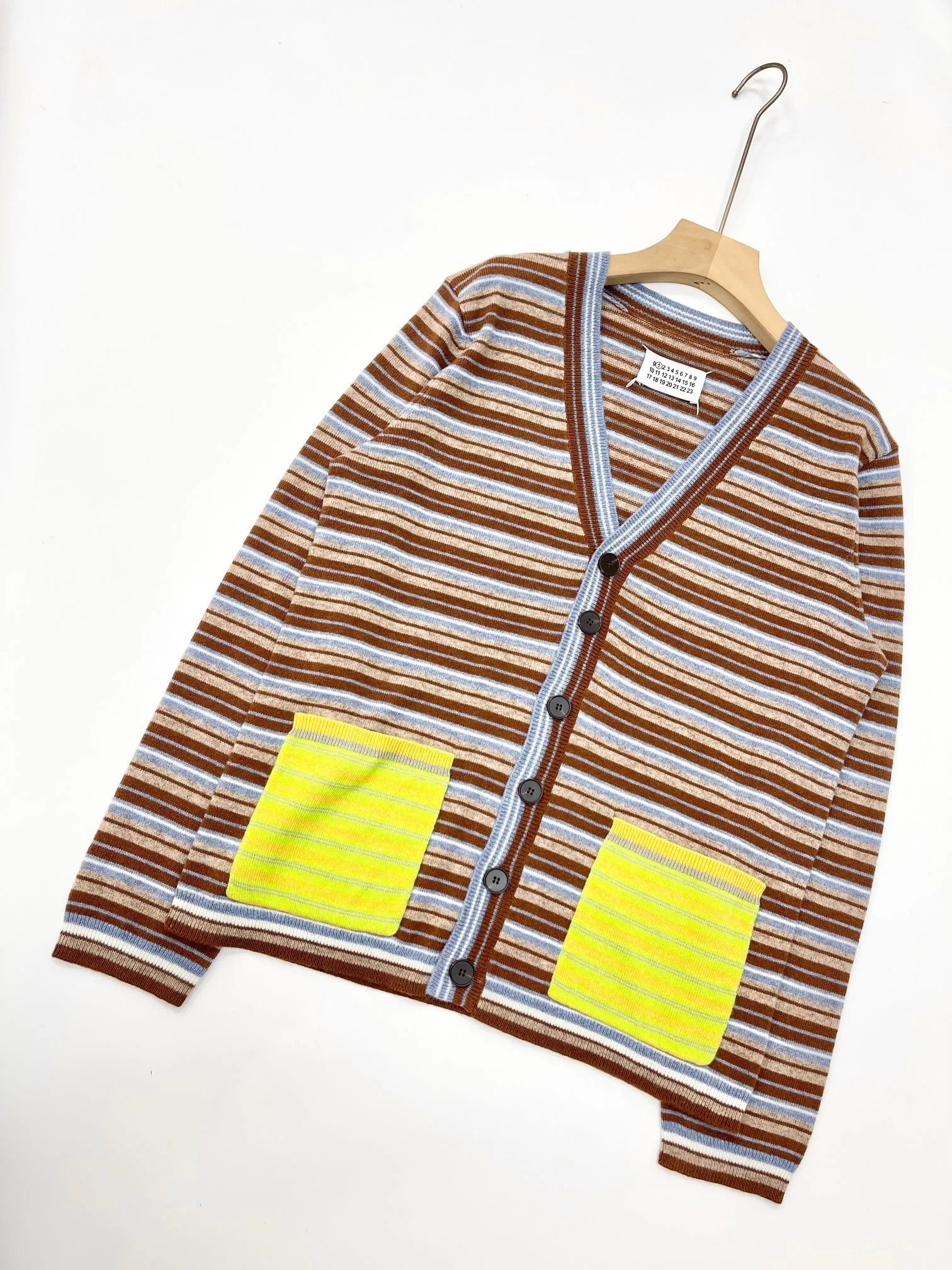 Women's Jumpers And Sweaters MAISON MARGIELA 18028227