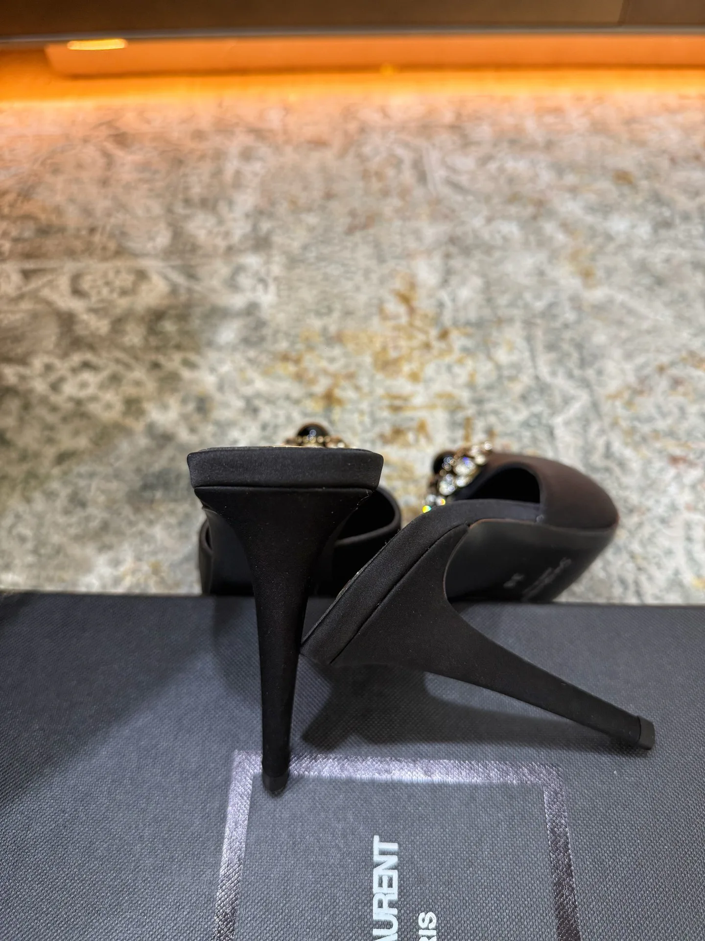 Women's Heels SAINT LAURENT 17923472