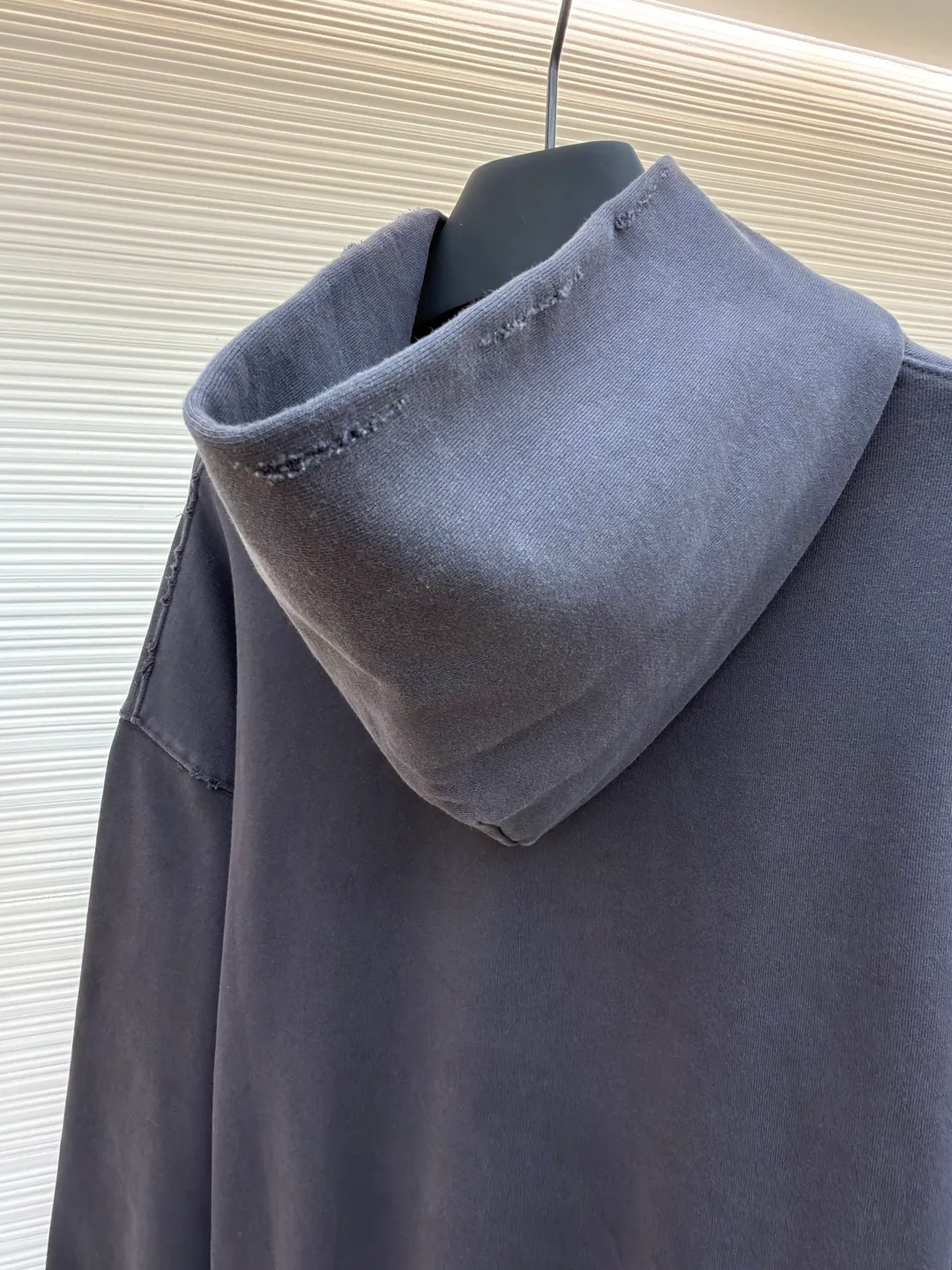 Men's Sweatshirts And Hoodies BALENCIAGA 17699437