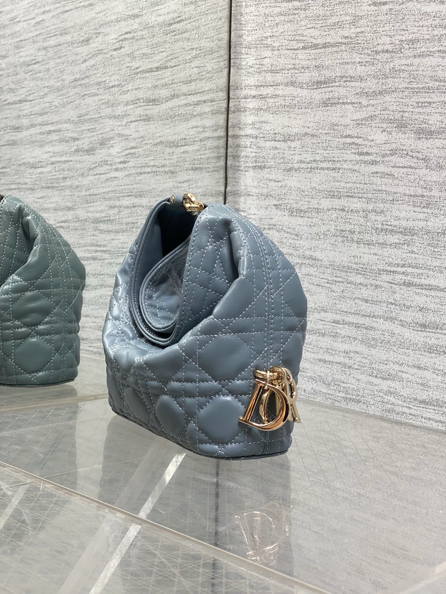Women's Classic Handbags CHRISTIAN DIOR 17830919