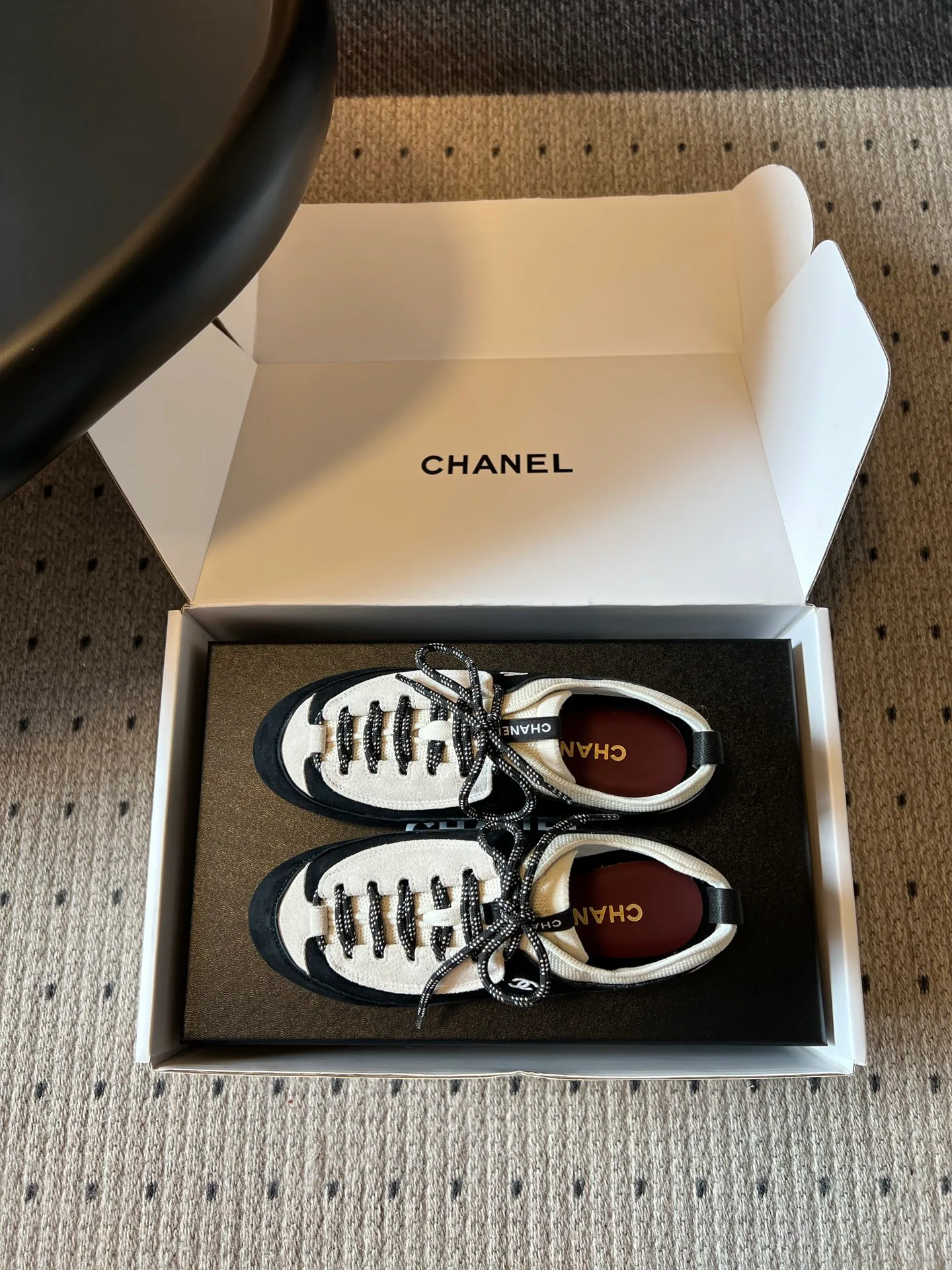 Women's Sneakers CHANEL 17419361