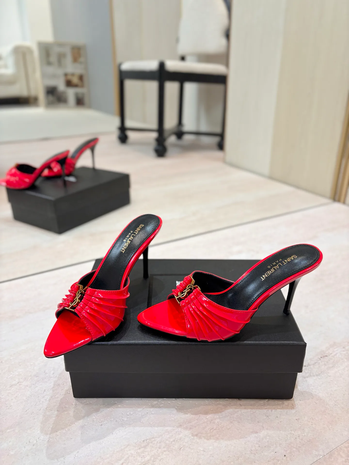 Women's Open-Toe Sandals SAINT LAURENT 17476093