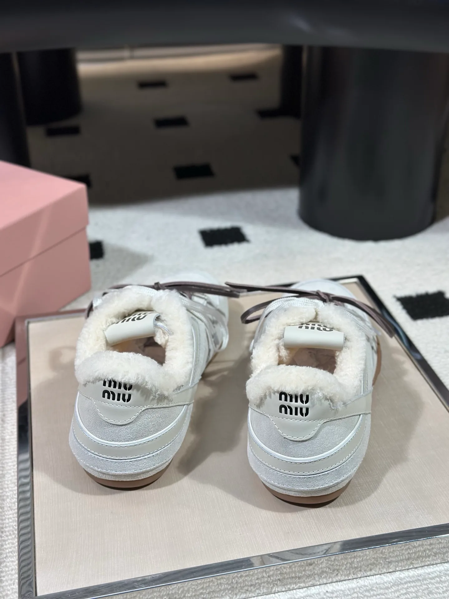 Кроссовки Женские Miu Miu 18638319