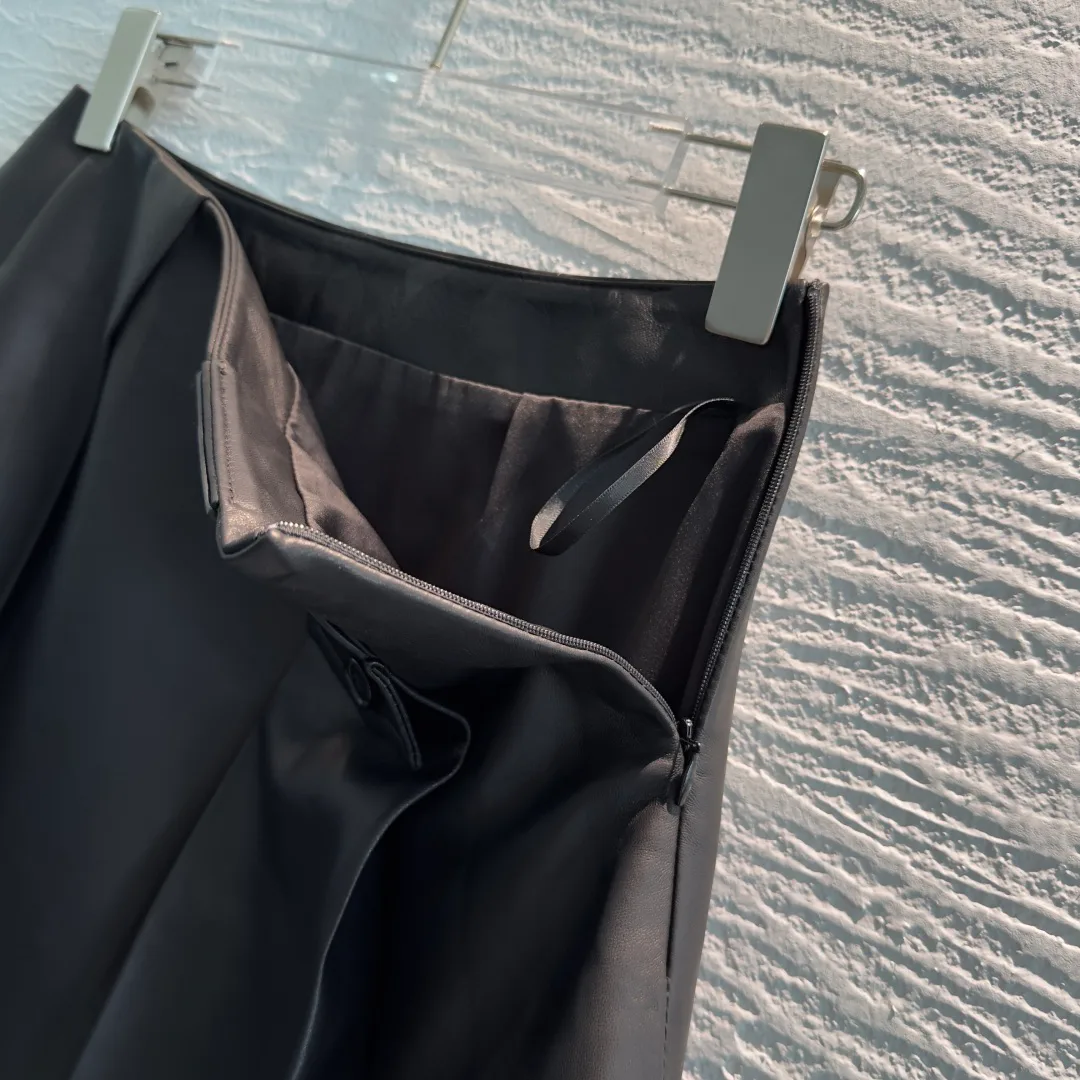 Women's Skirts LOEWE 17417141