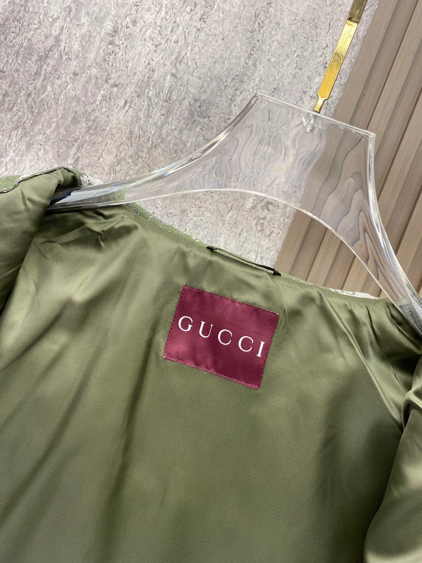 Куртки И Пуховики Мужские Gucci 18596394