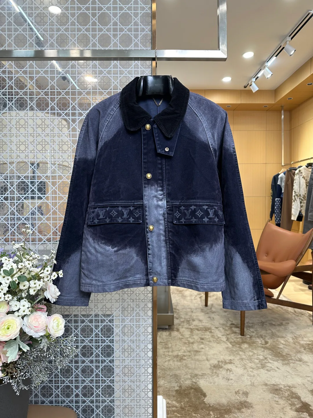 Men's Jackets And Down Jackets LOUIS VUITTON 17813125