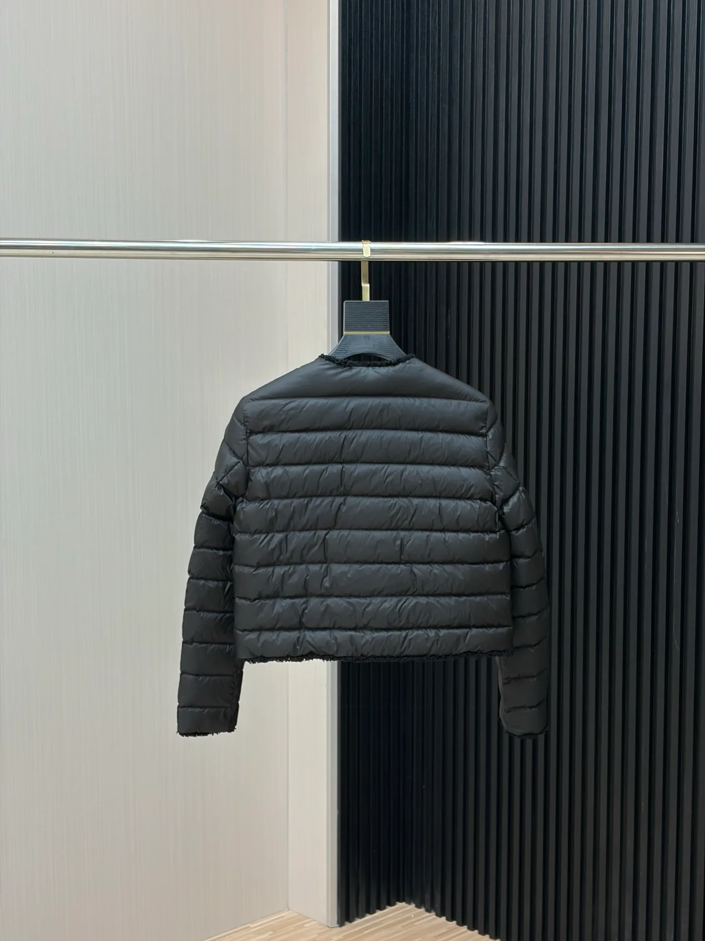 Men's Jackets And Down Jackets MONCLER 18029595