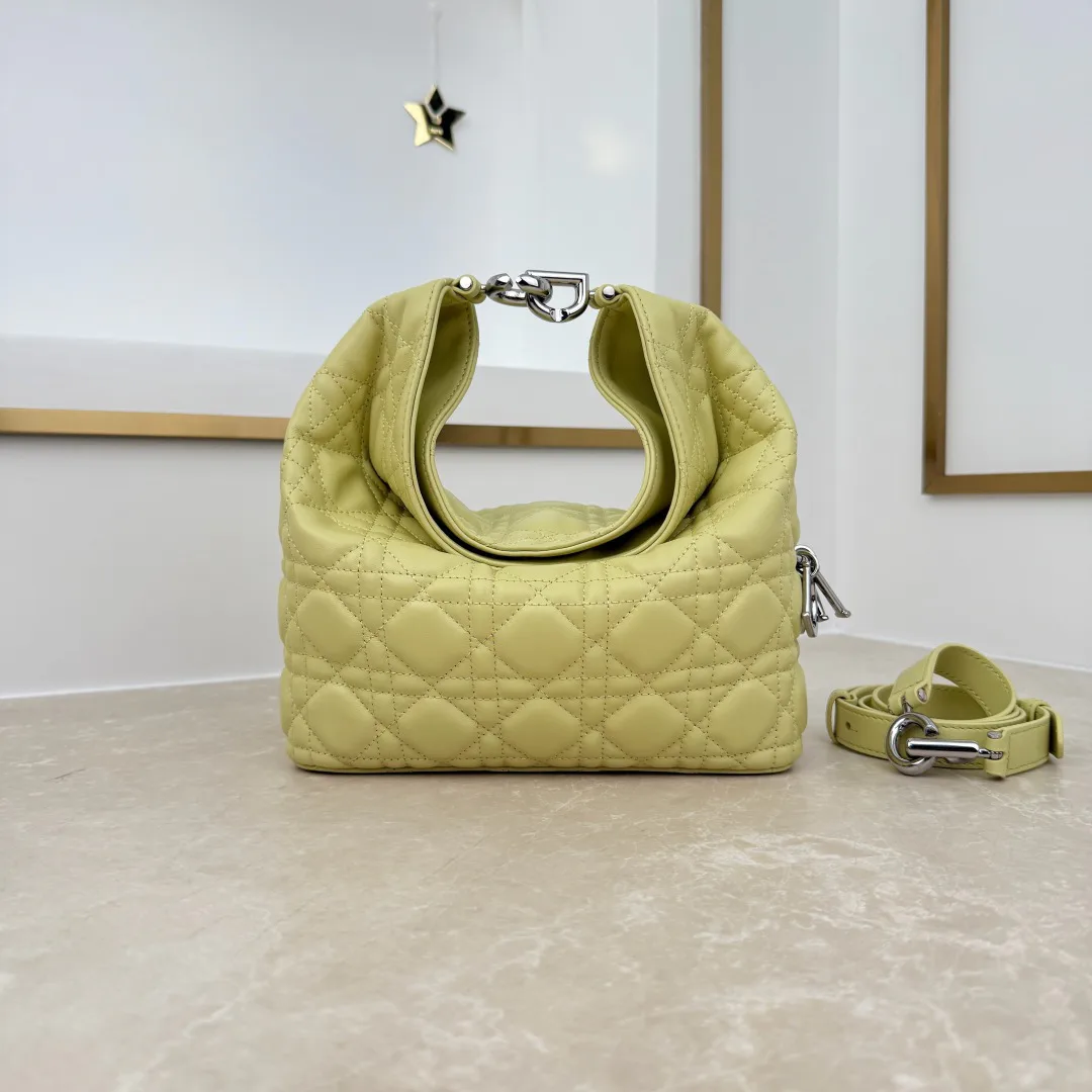 Women's Classic Handbags CHRISTIAN DIOR 18116271
