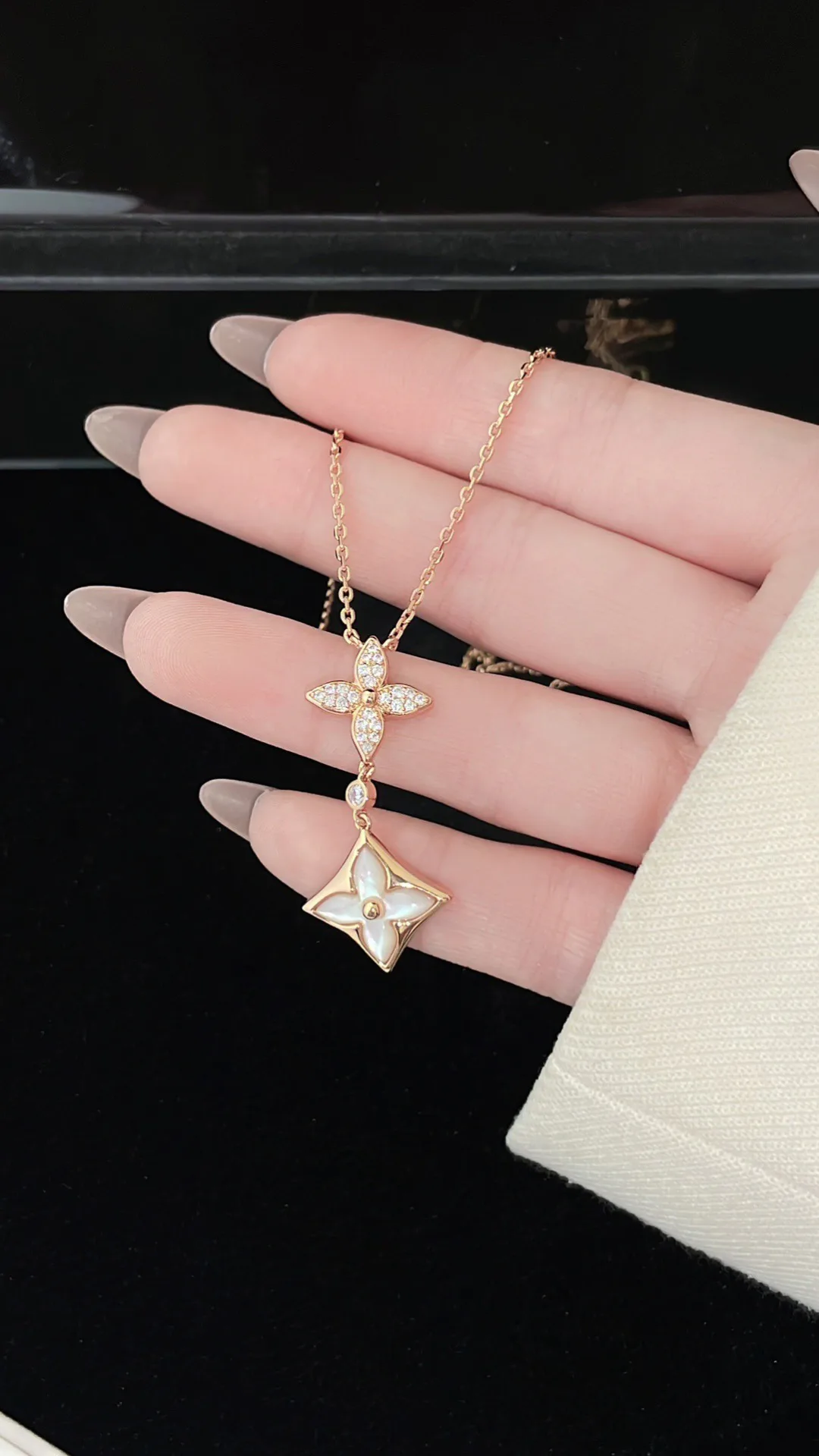 Jewelry LOUIS VUITTON 18176583