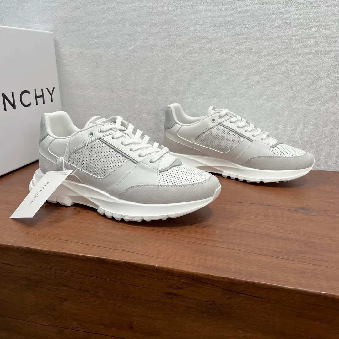 Men's Sneakers GIVENCHY 17307251