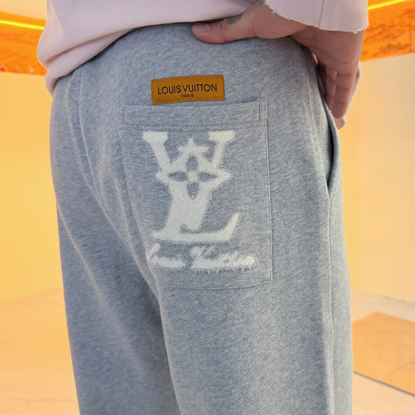 Men's Trousers LOUIS VUITTON 18197196