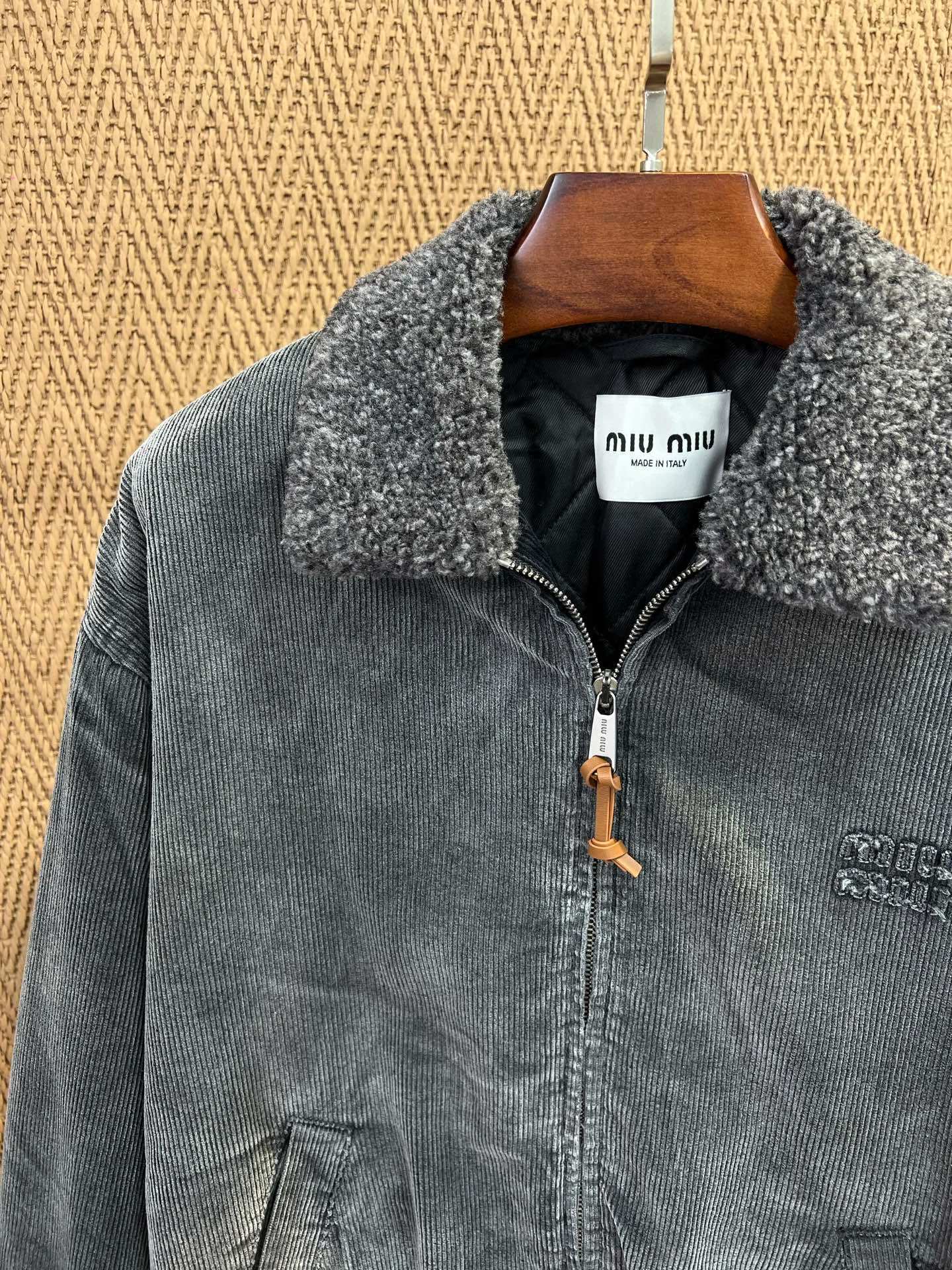 Women's Jackets And Down Jackets MIU MIU 18324206