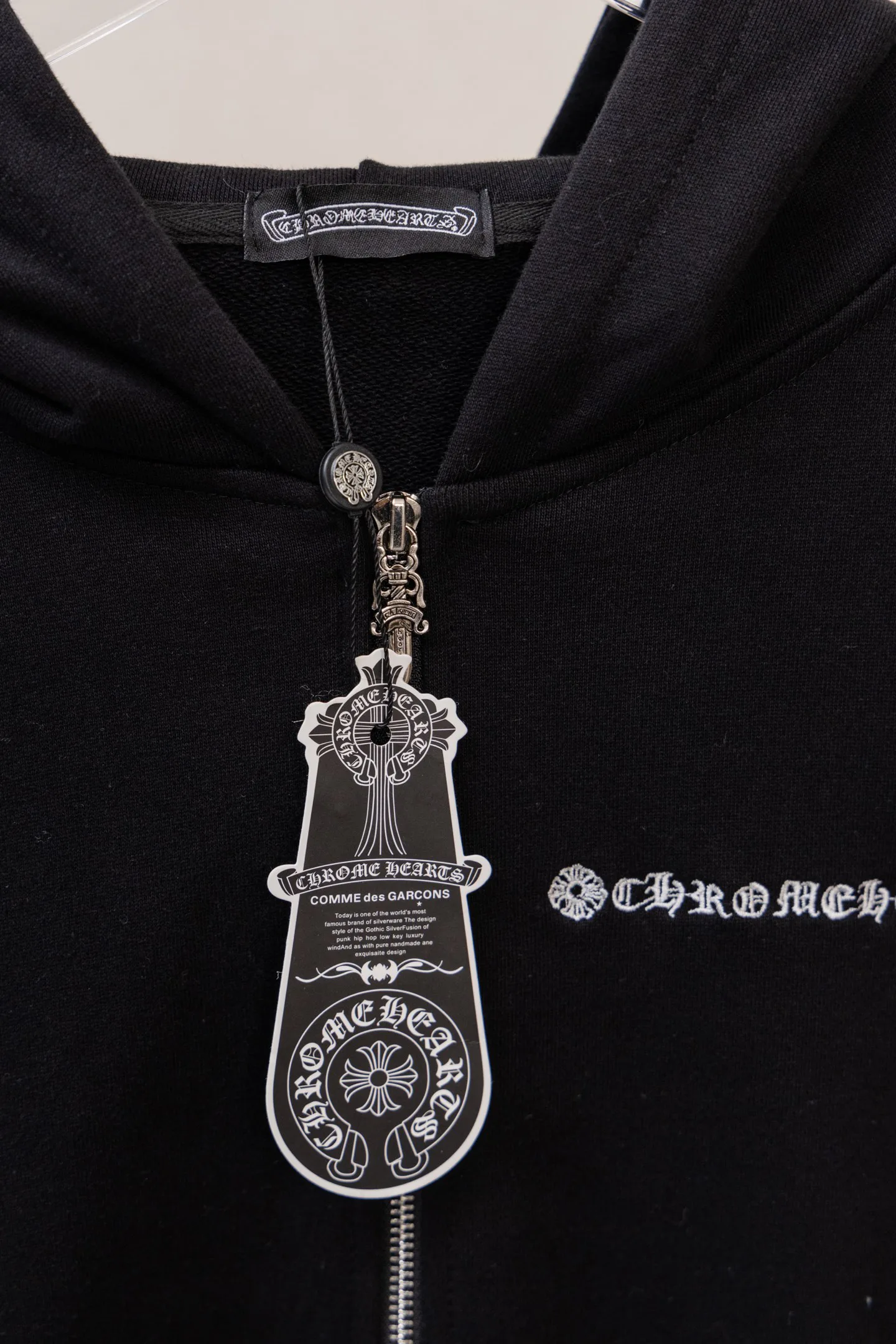 Men's Sweatshirts And Hoodies CHROME HEARTS 18128414