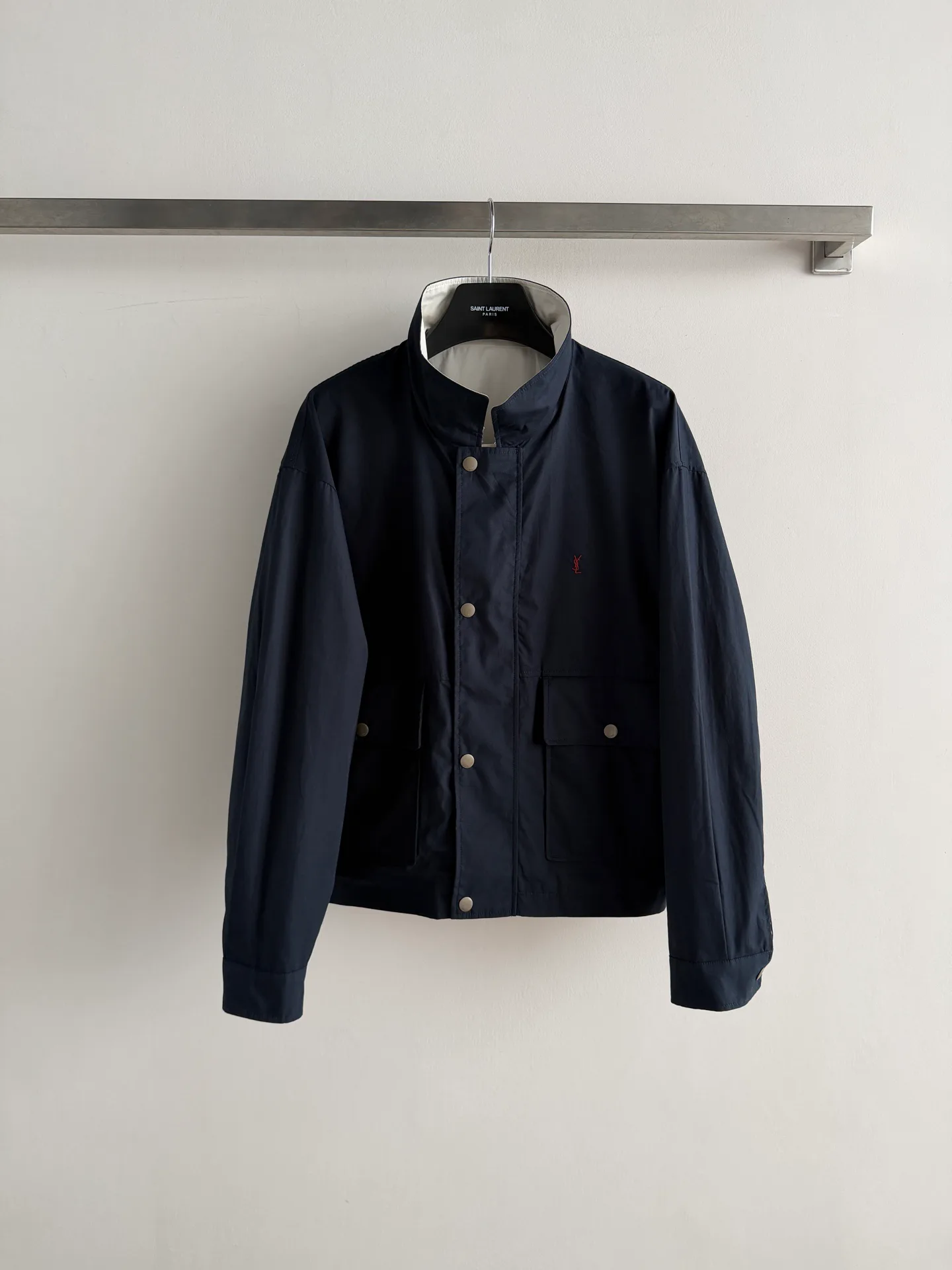 Куртки И Пуховики Женские Saint Laurent 18601937