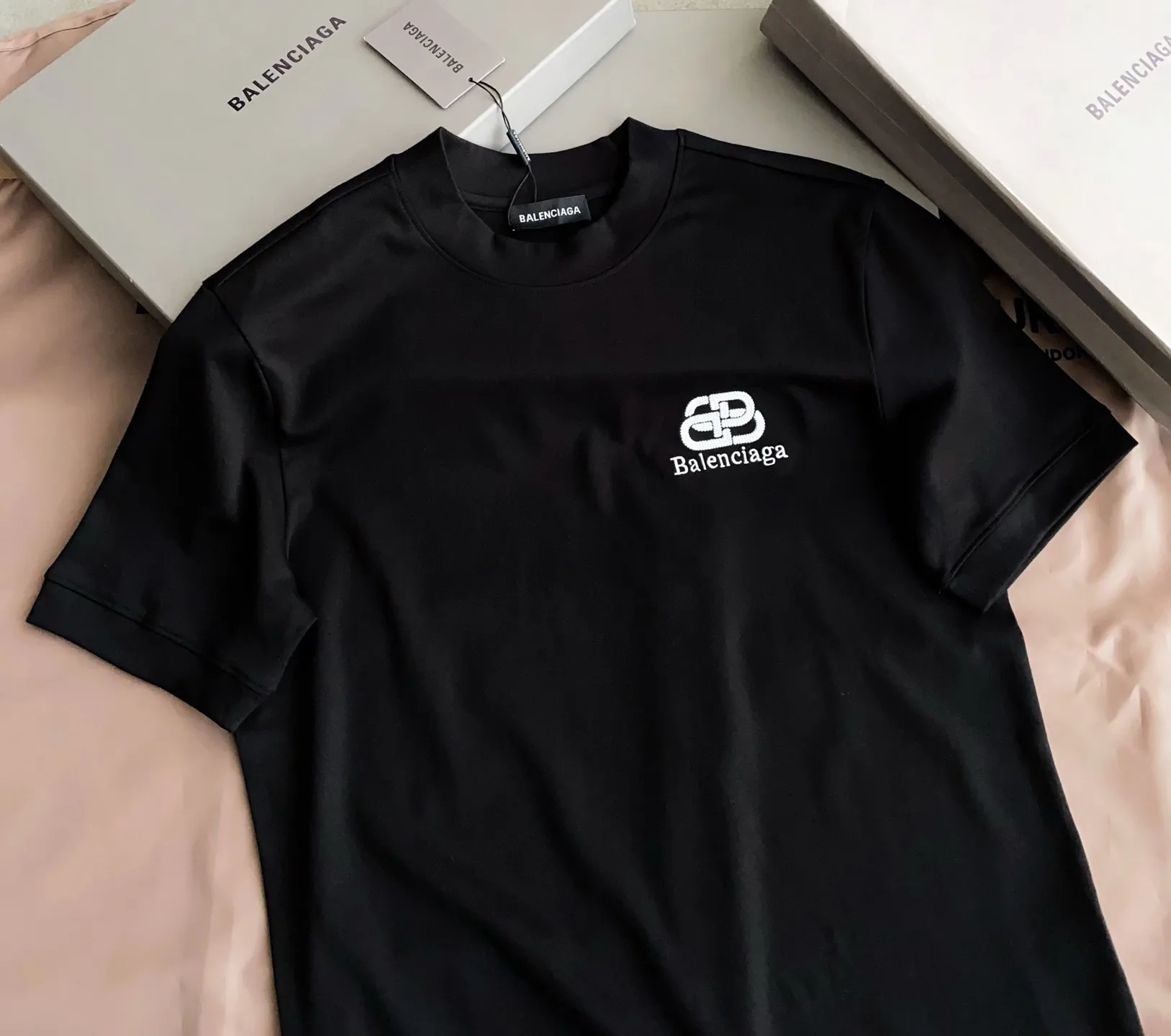 Men's T-Shirts BALENCIAGA 18314953