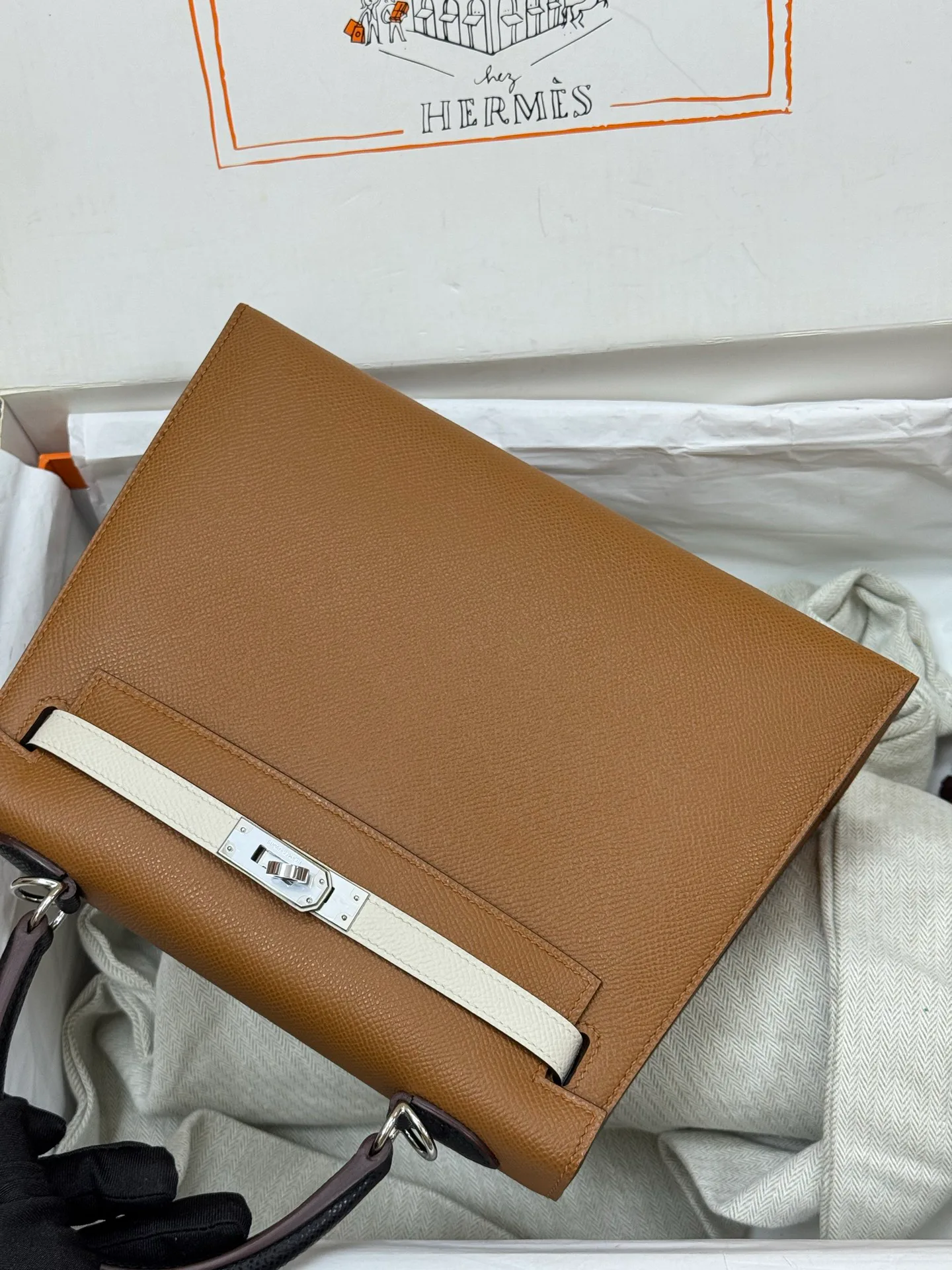 Women's Classic Handbags HERMES 18454961