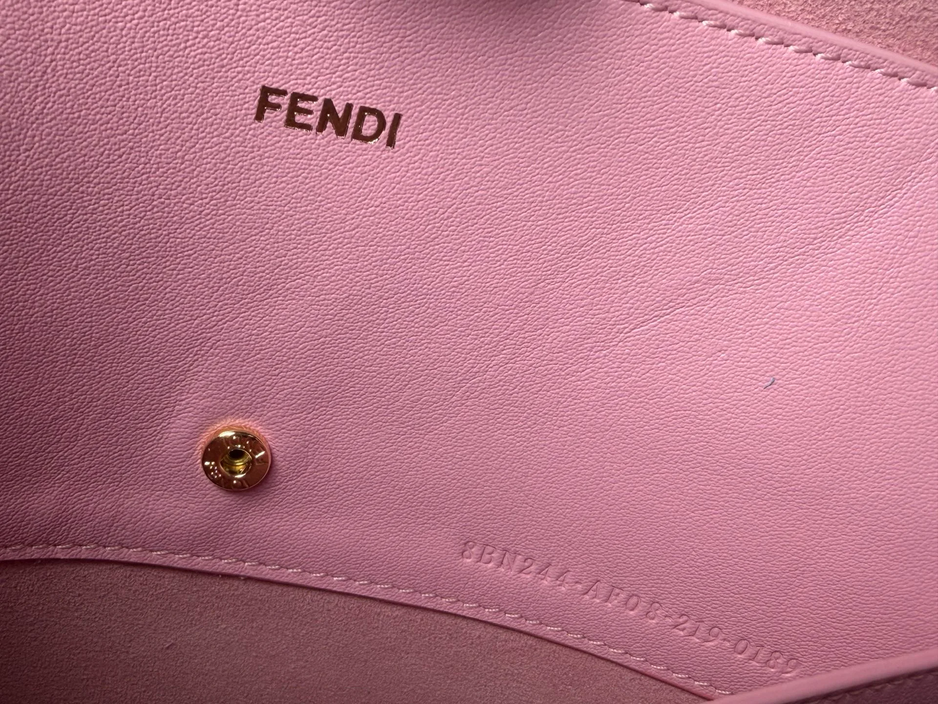 Women's Classic Handbags FENDI 17901902