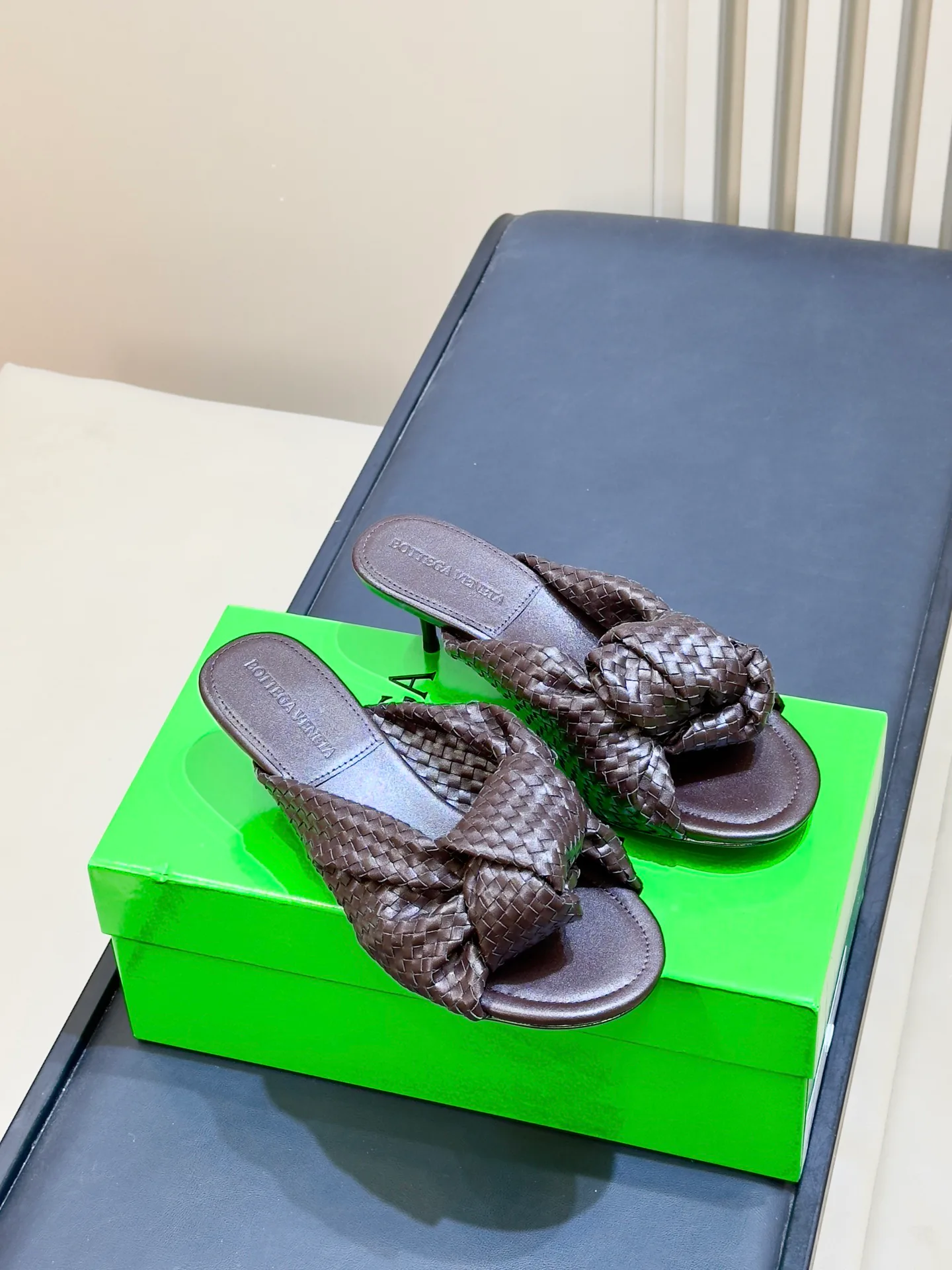 Women's Mules And Clogs BOTTEGA VENETA 18073351