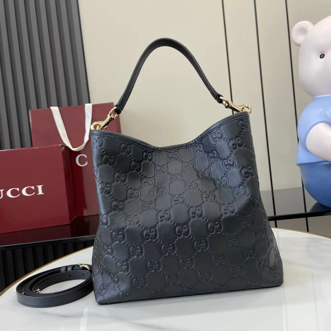 Women's Classic Handbags GUCCI 18404549